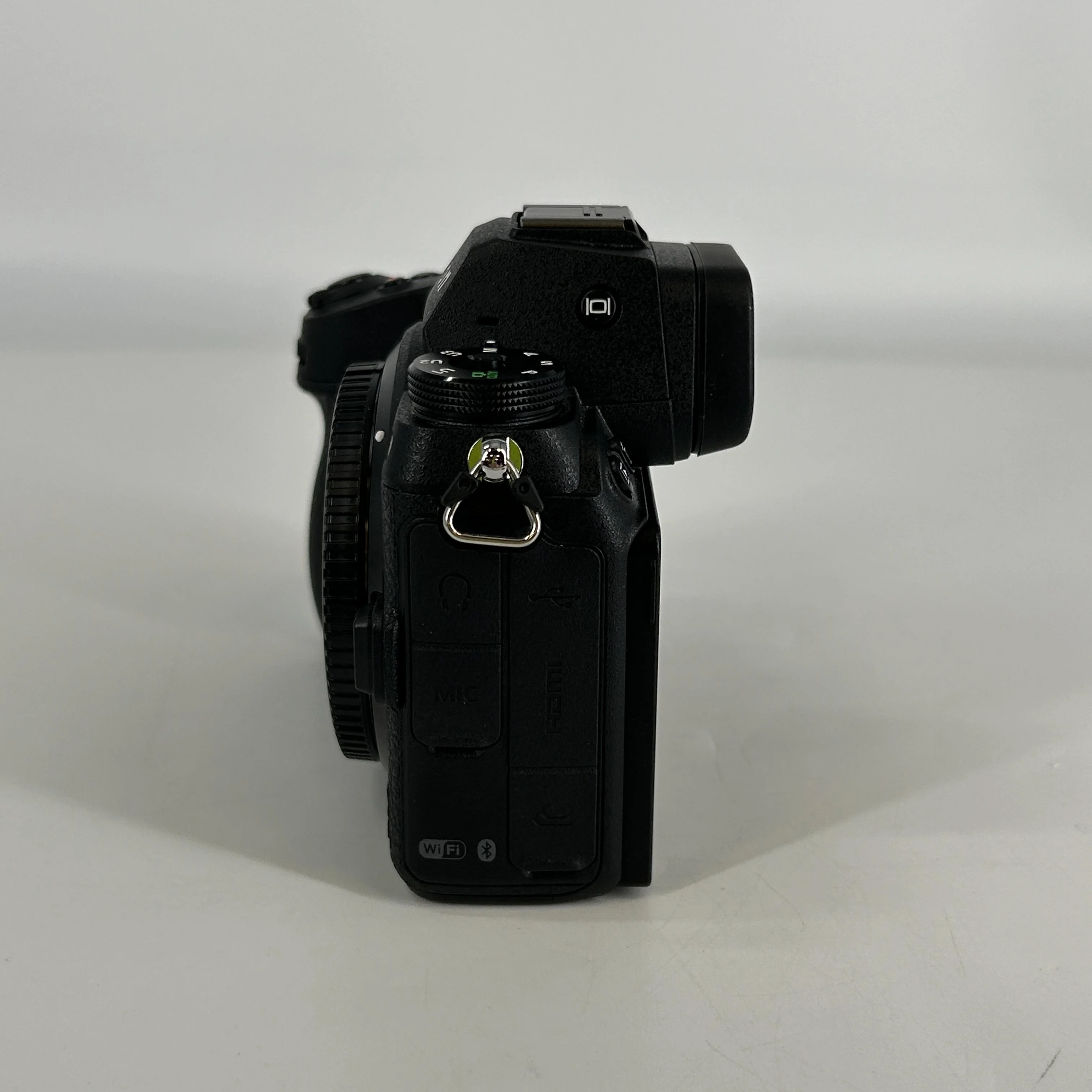 Nikon Z7 II 45.7MP Black - Image 5