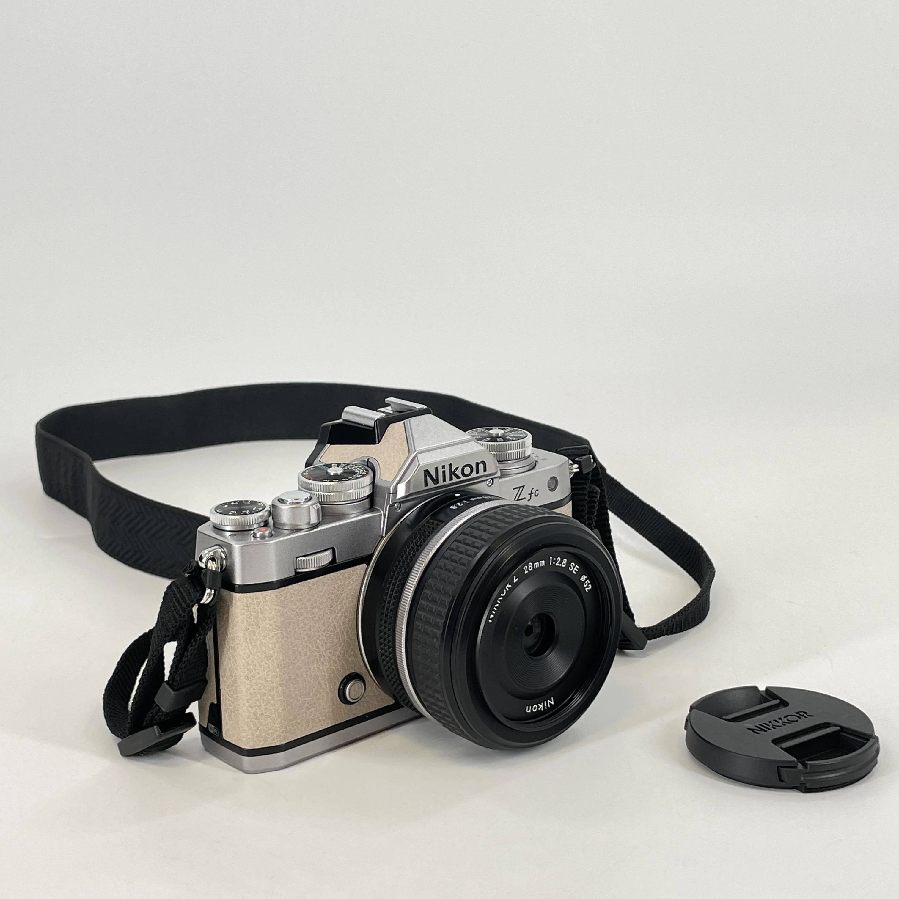 Nikon Zfc 20.9MP Black - Image 11