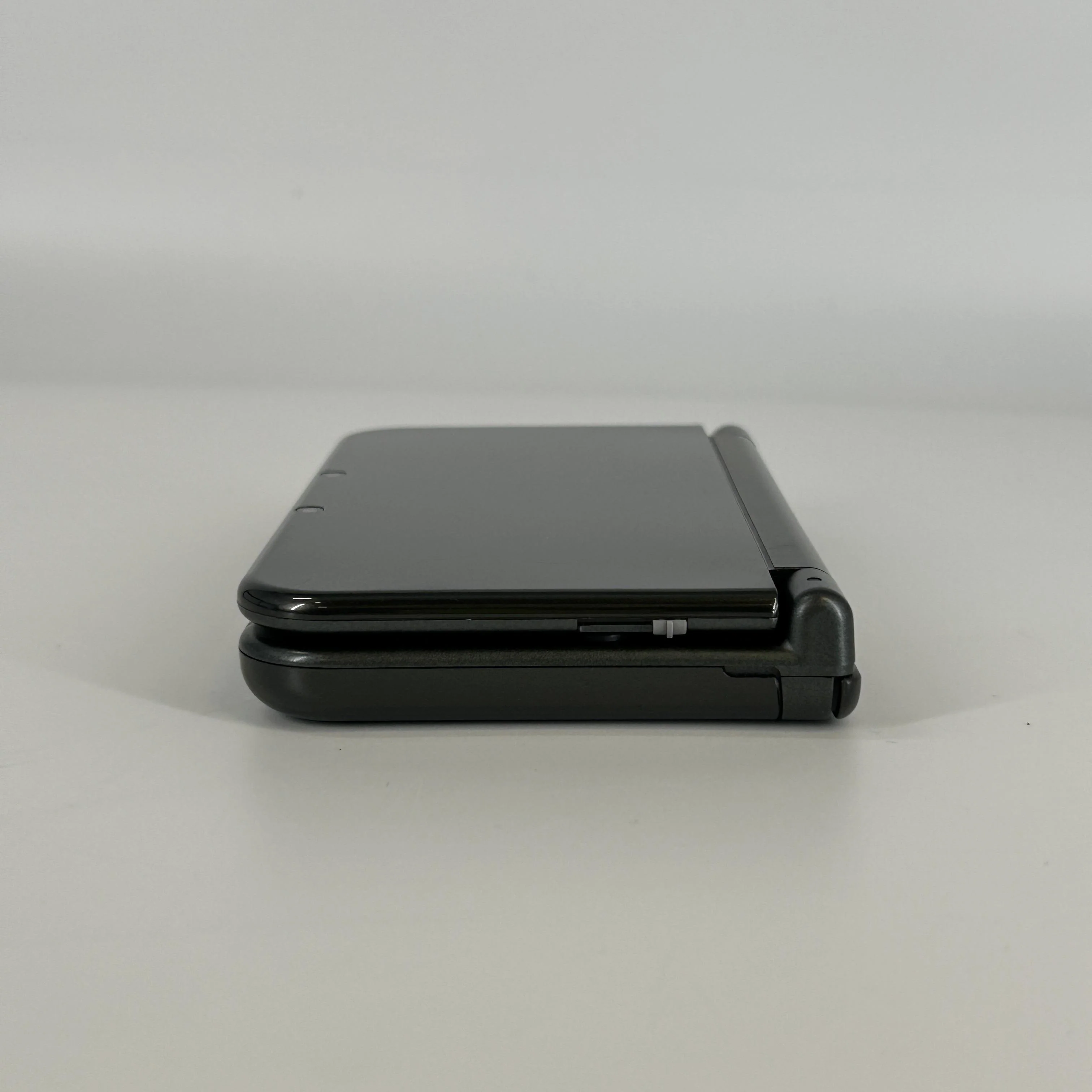 Nintendo New 3DS XL Gray - Image 5