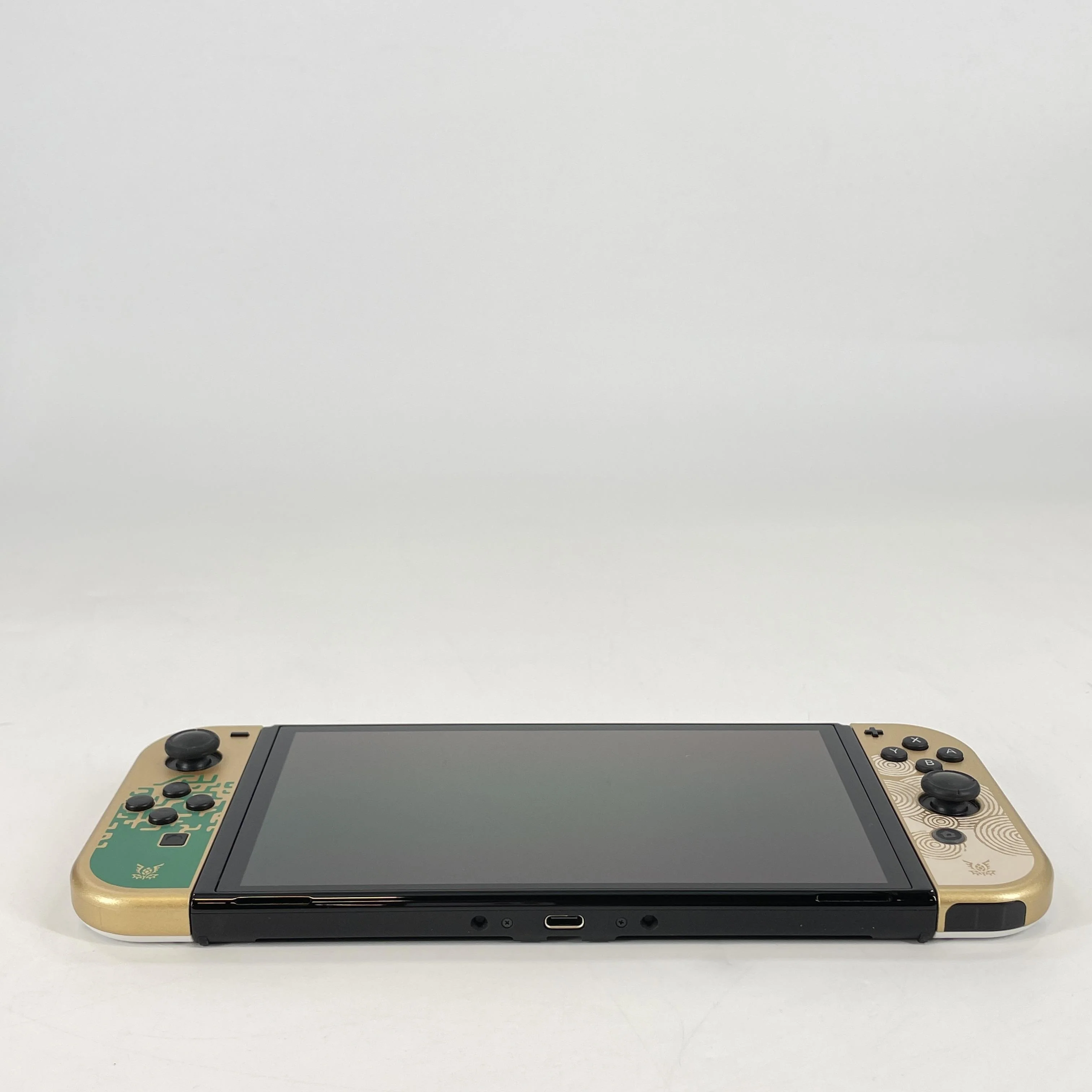 Nintendo Switch OLED The Legend Of Zelda: Tears Of The Kingdom Edition Black 64GB - Image 10