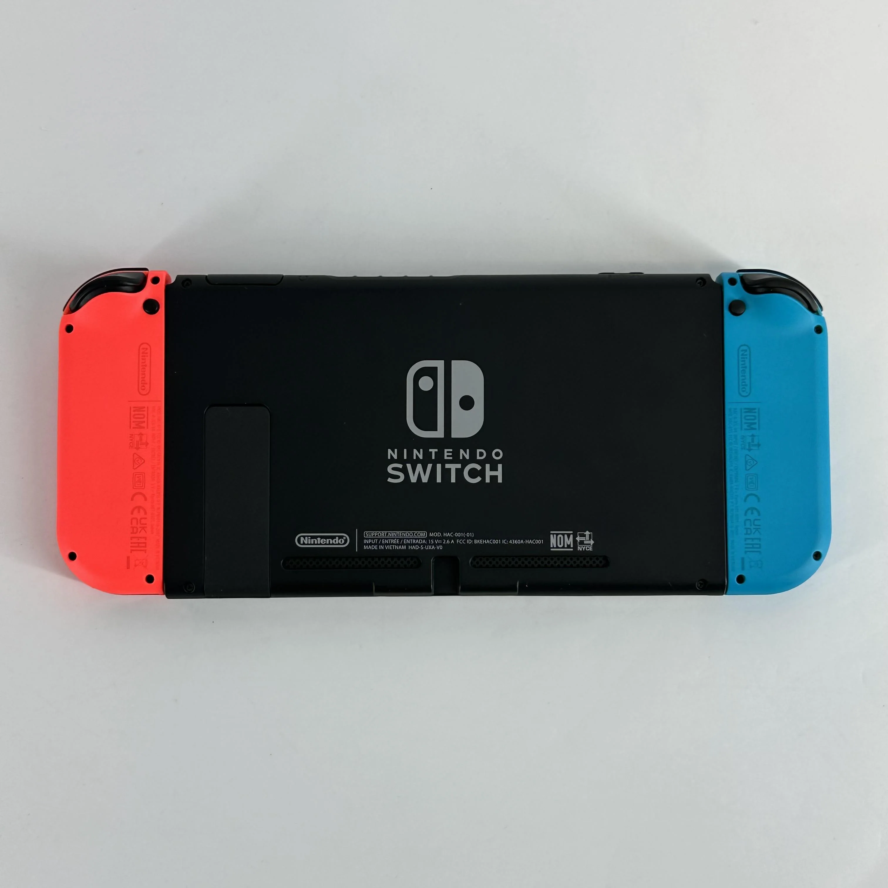 Nintendo Switch Original Black 32GB - Image 16