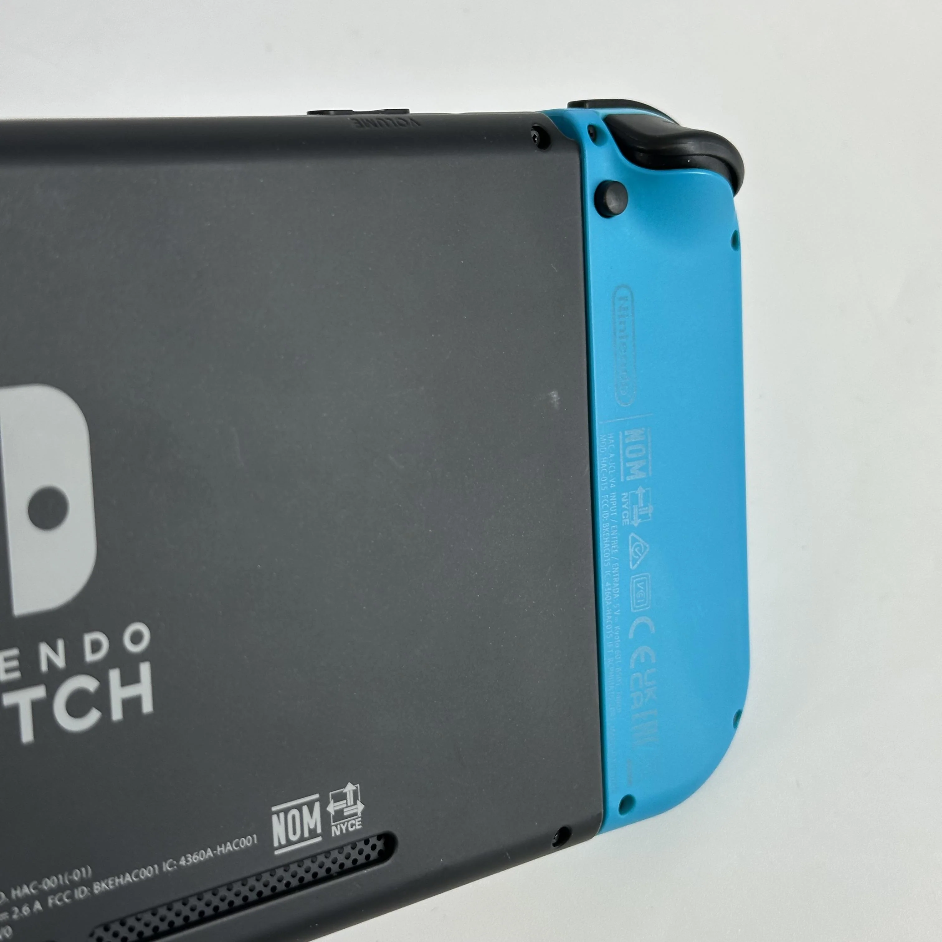 Nintendo Switch Original Black 32GB - Image 20