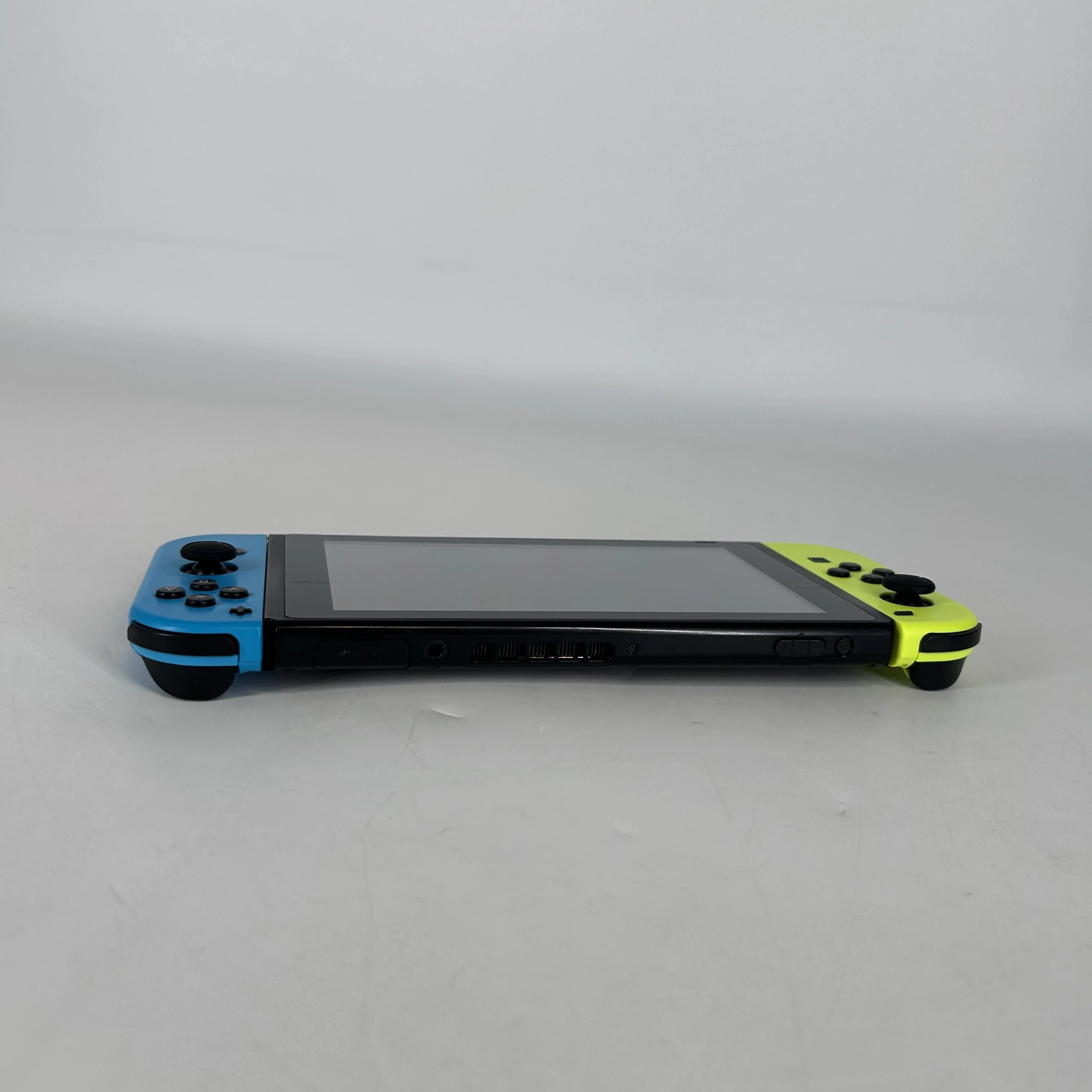 Nintendo Switch Original Black 32GB - Image 7