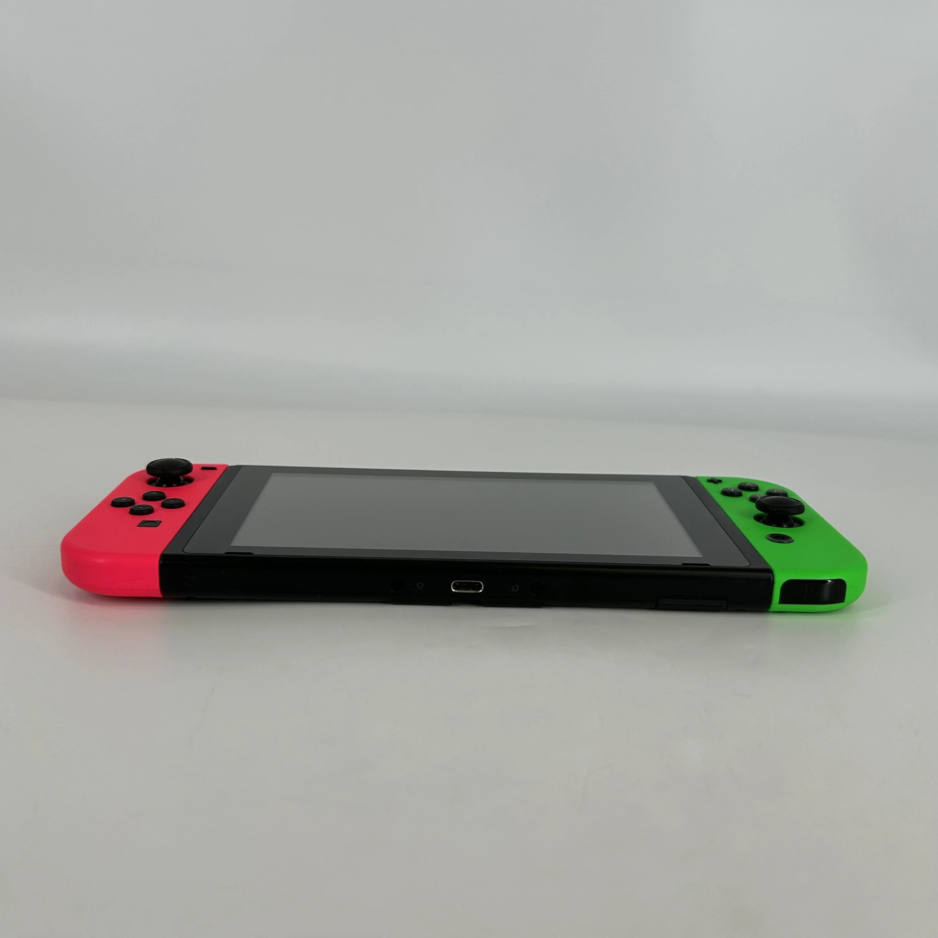 Nintendo Switch Original Black 32GB - Image 4