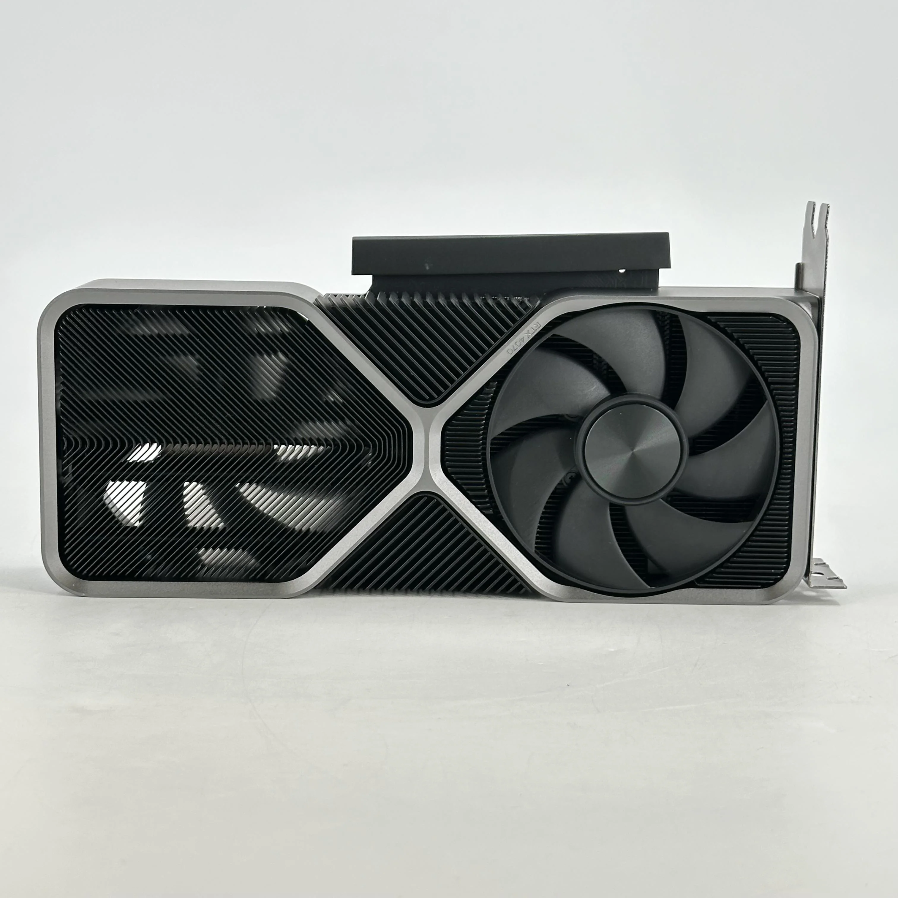 NVIDIA Founders Edition GeForce RTX 4070 12GB - Graphics Card - Excellent - Image 6