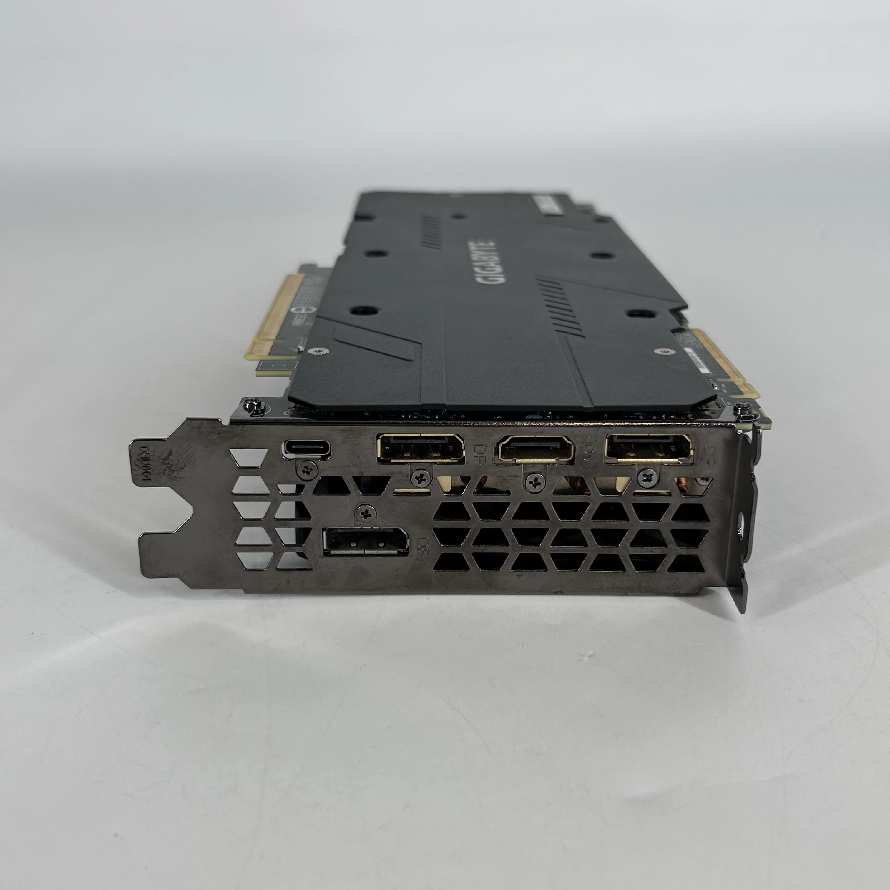 NVIDIA GeForce RTX 2080 8GB RAM - Image 4
