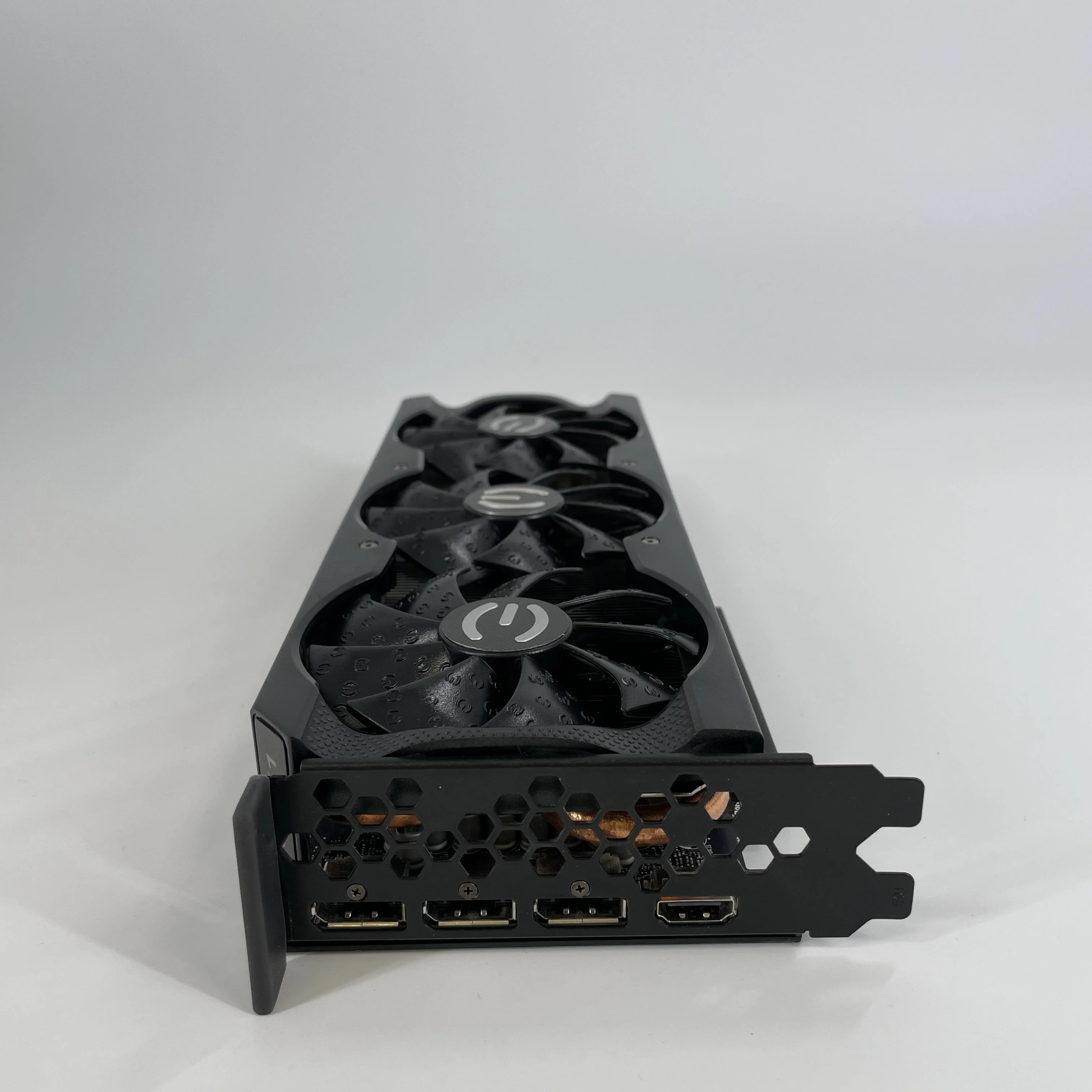 NVIDIA GeForce RTX 3060 Ti 8GB RAM - Image 3