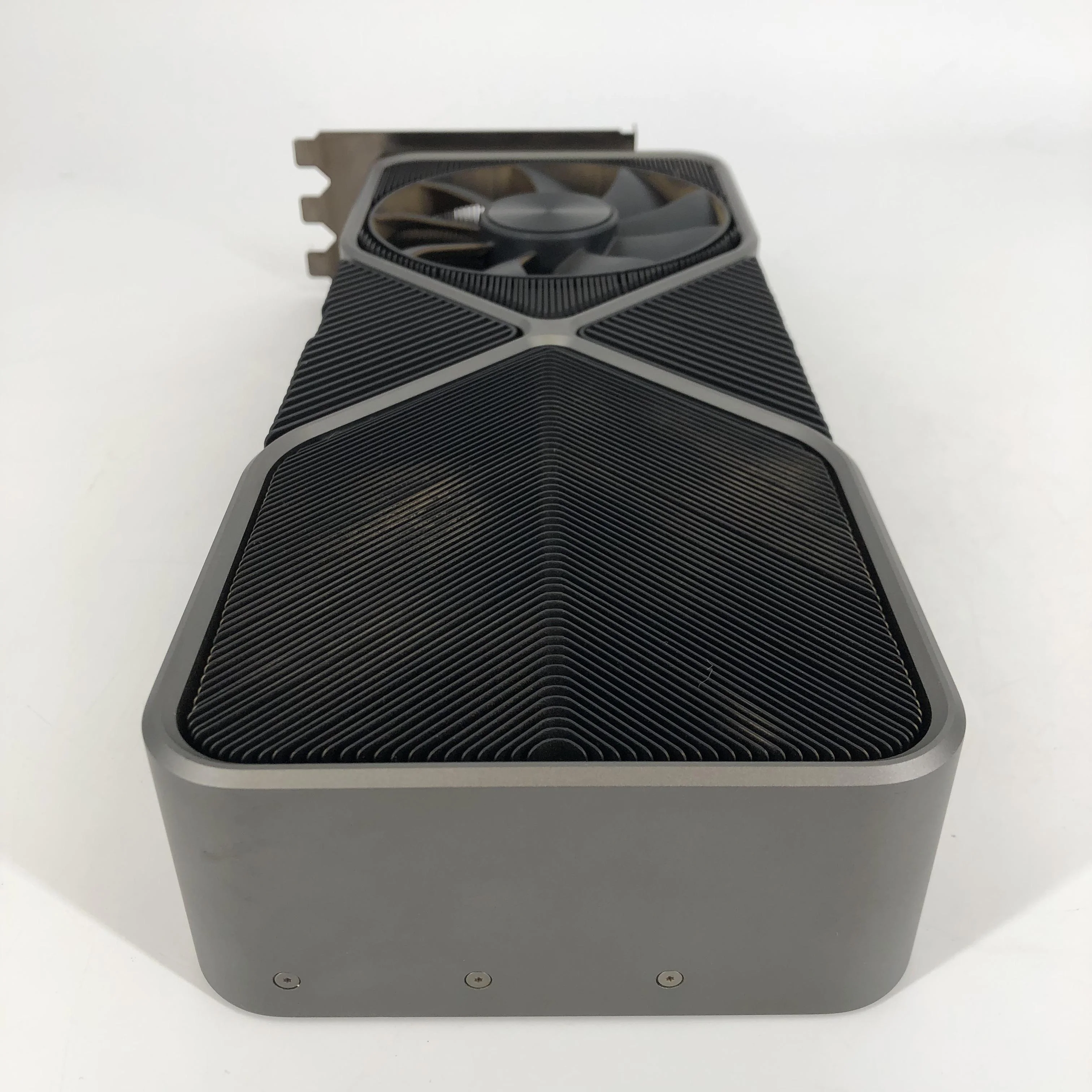 NVIDIA GeForce RTX 3090 24GB RAM - Image 3