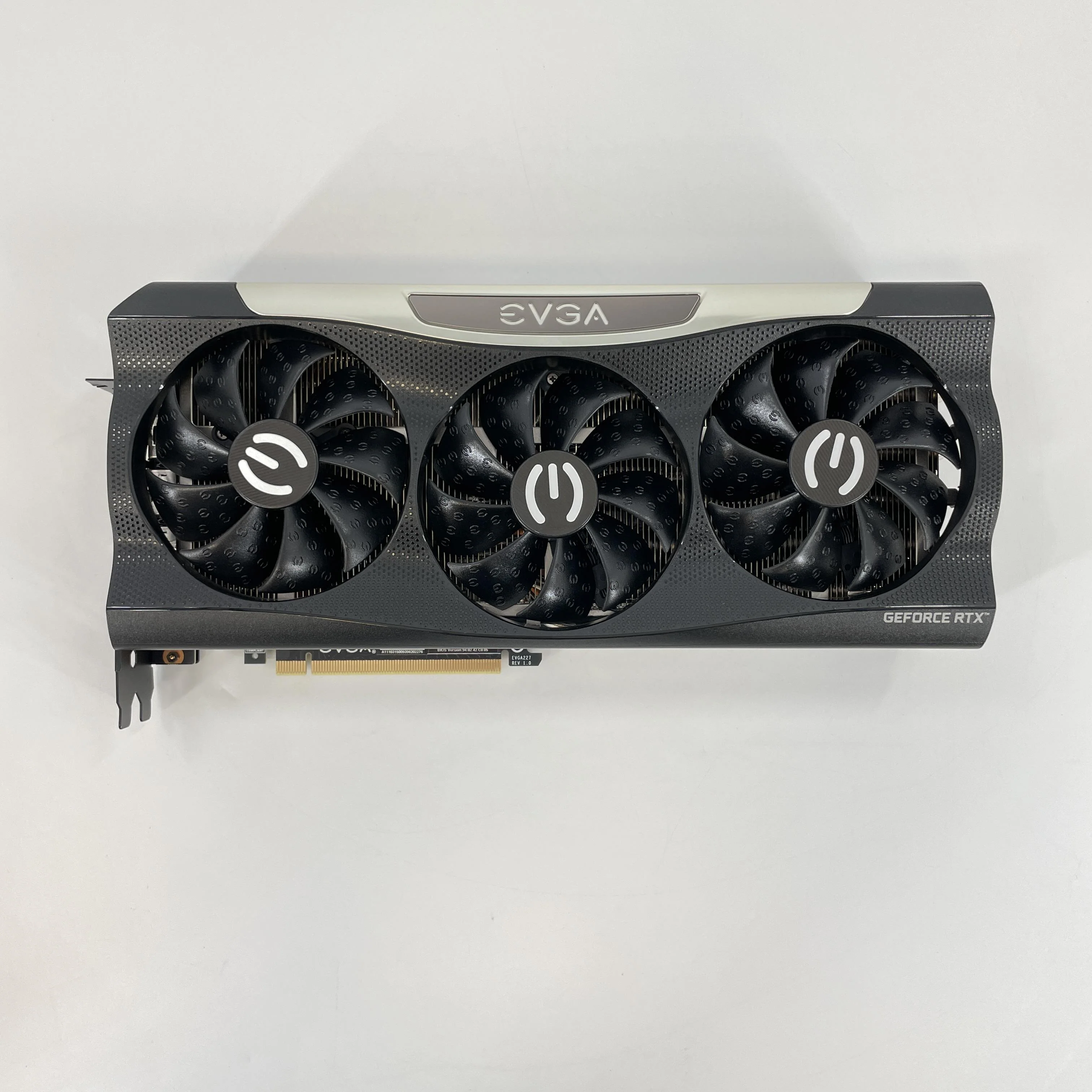 NVIDIA GeForce RTX 3090 24GB RAM - Image 2