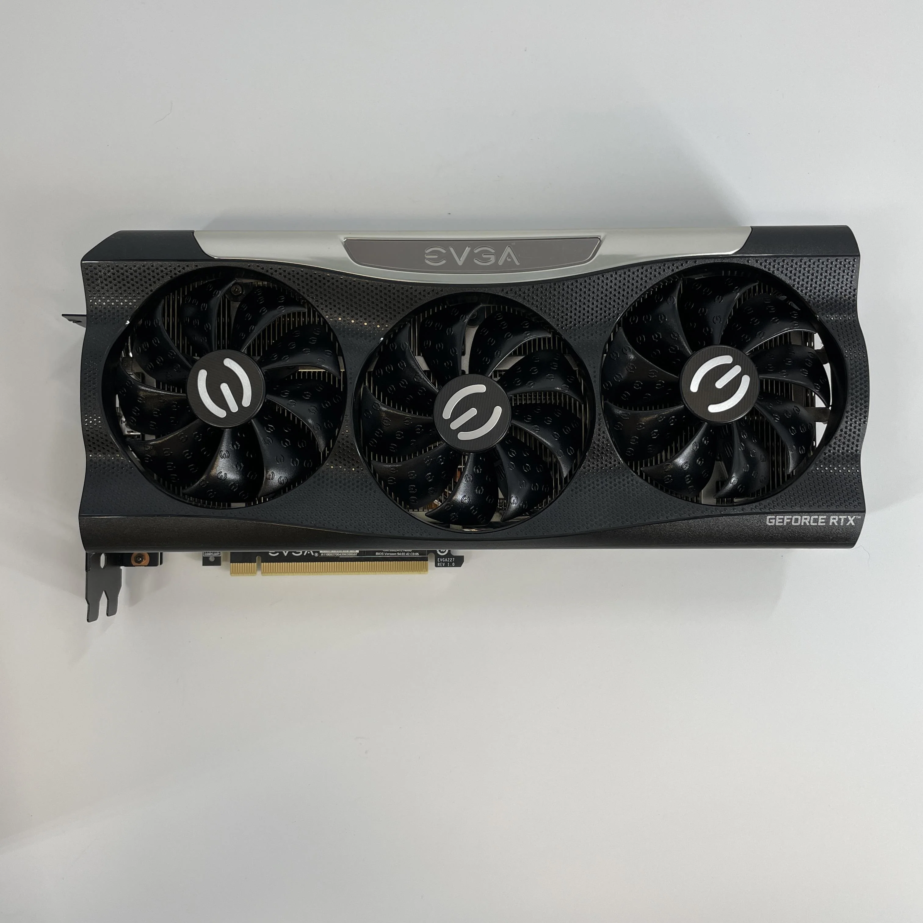 NVIDIA GeForce RTX 3090 24GB RAM