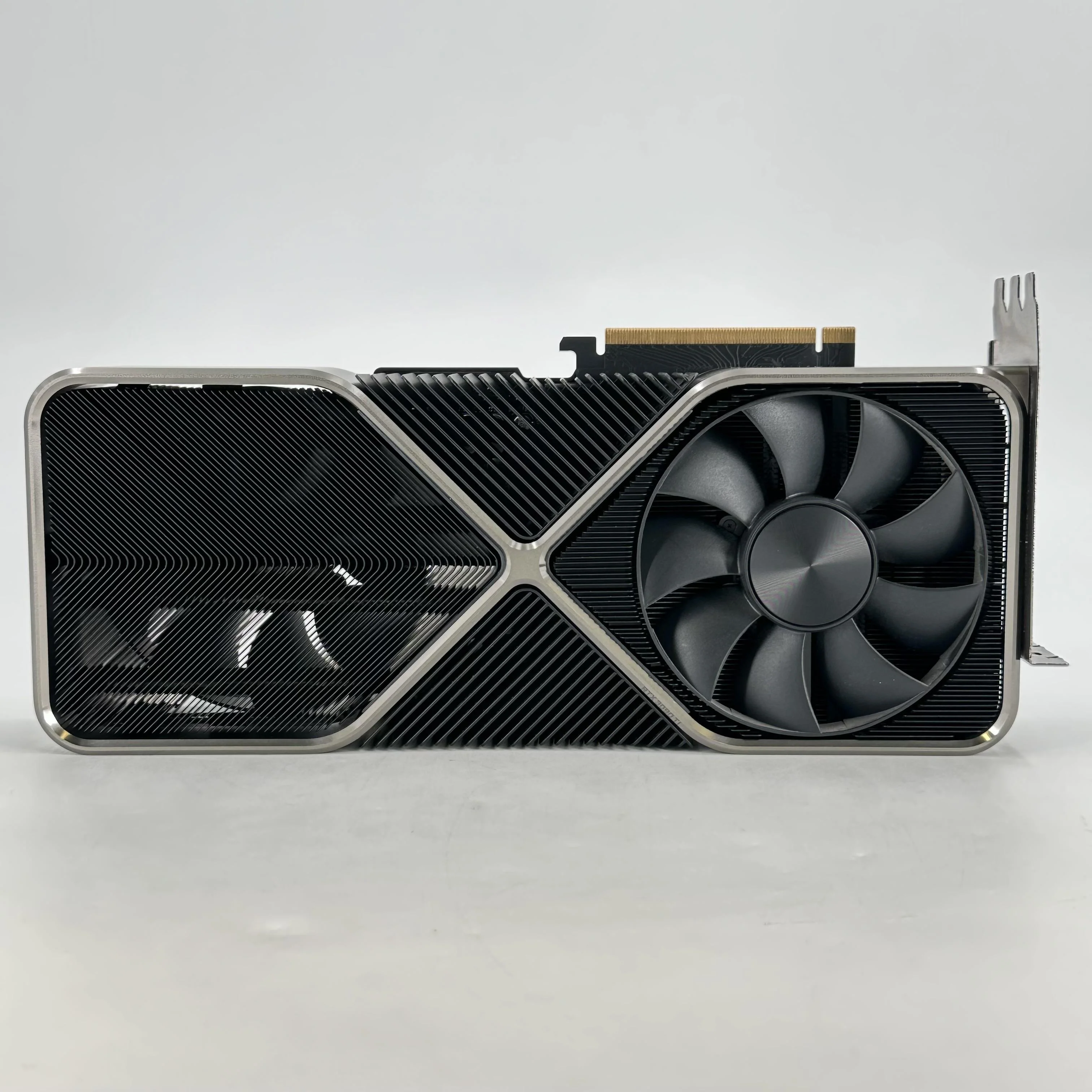 NVIDIA GeForce RTX 3090 Ti 24GB RAM - Image 3
