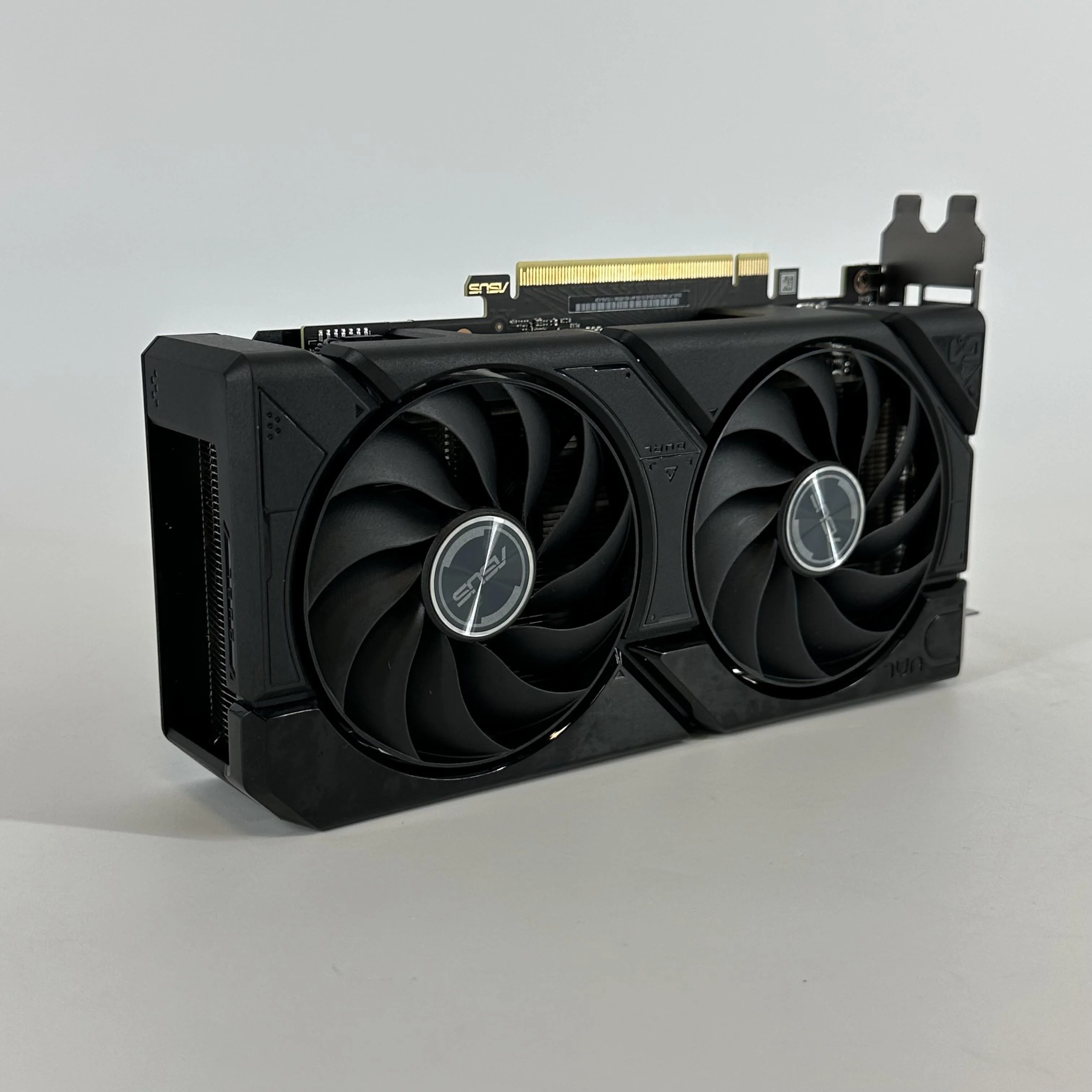 NVIDIA GeForce RTX 4070 12GB RAM