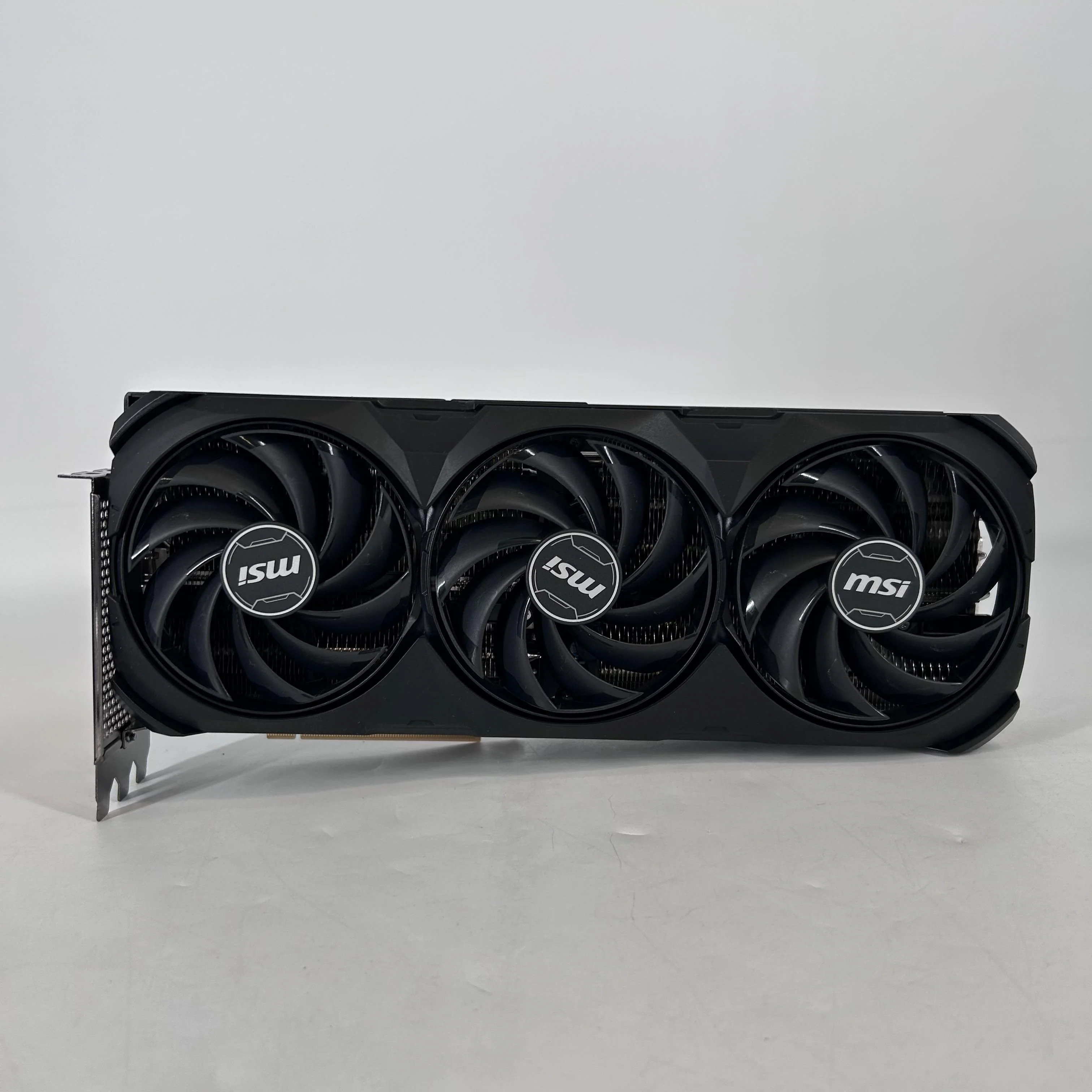 NVIDIA GeForce RTX 4070 Ti Super 16GB RAM - Image 2