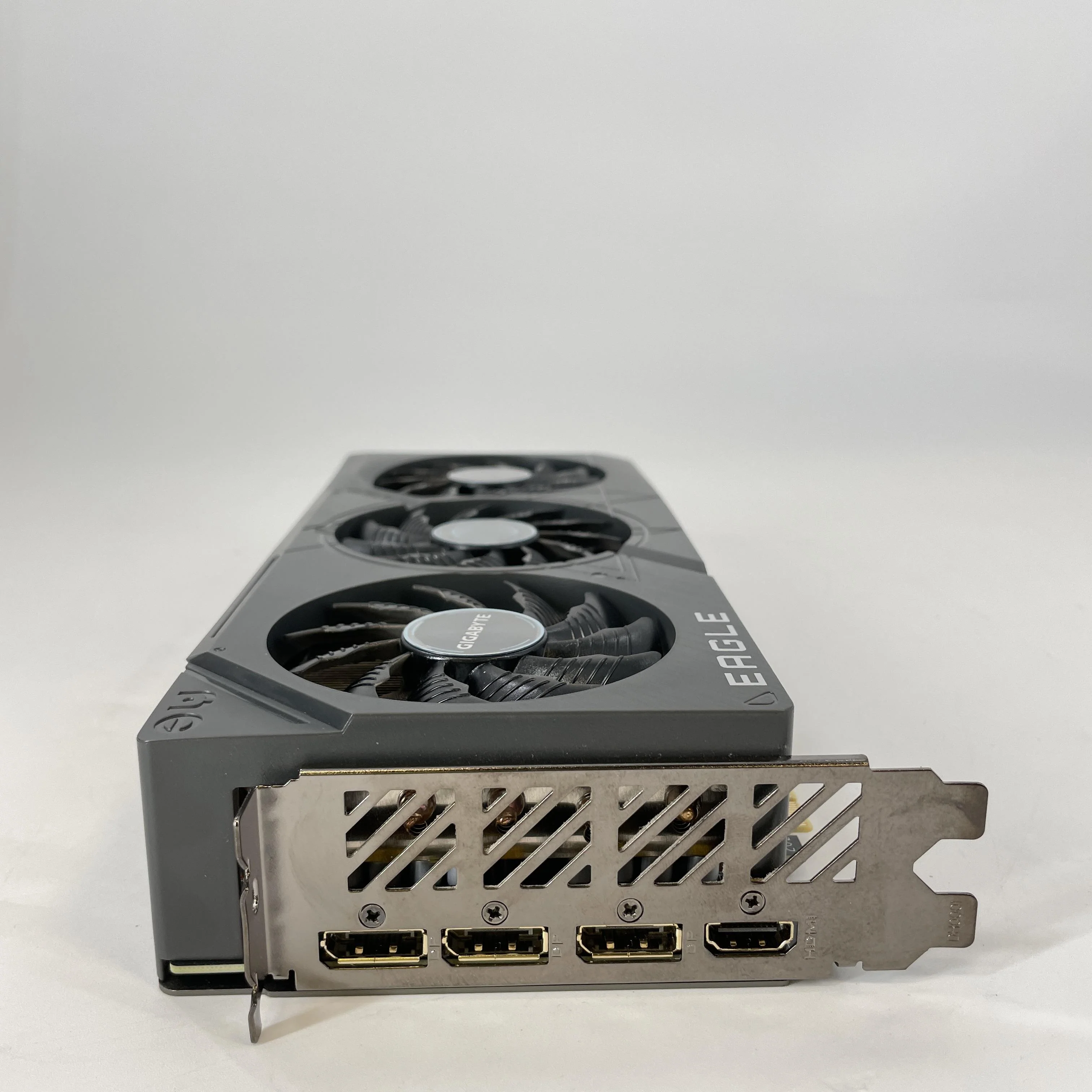 NVIDIA GeForce RTX 4070 Ti Super 16GB RAM - Image 3