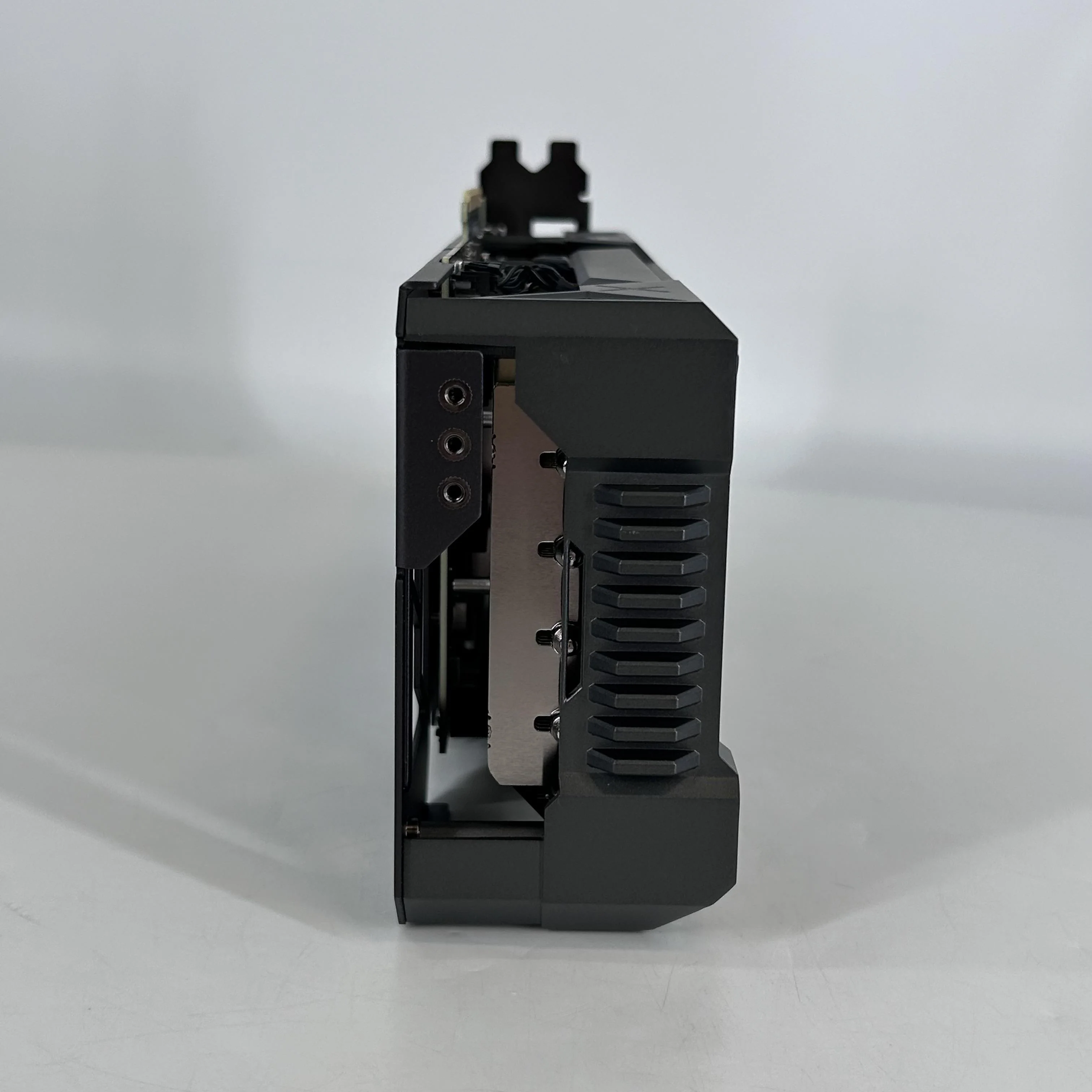 NVIDIA GeForce RTX 4070 Ti Super 16GB RAM - Image 3