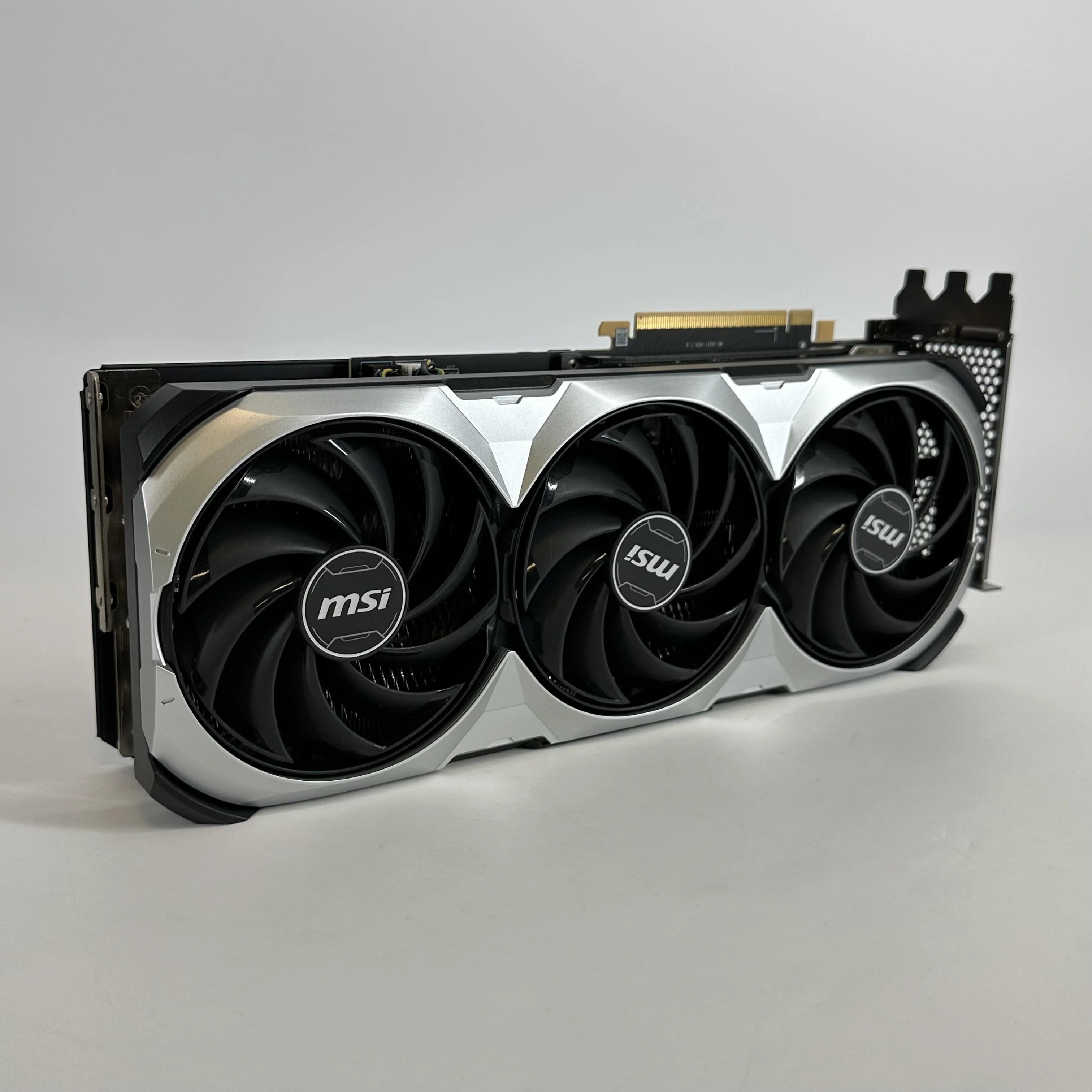 NVIDIA GeForce RTX 4080 Super 16GB RAM - Image 3