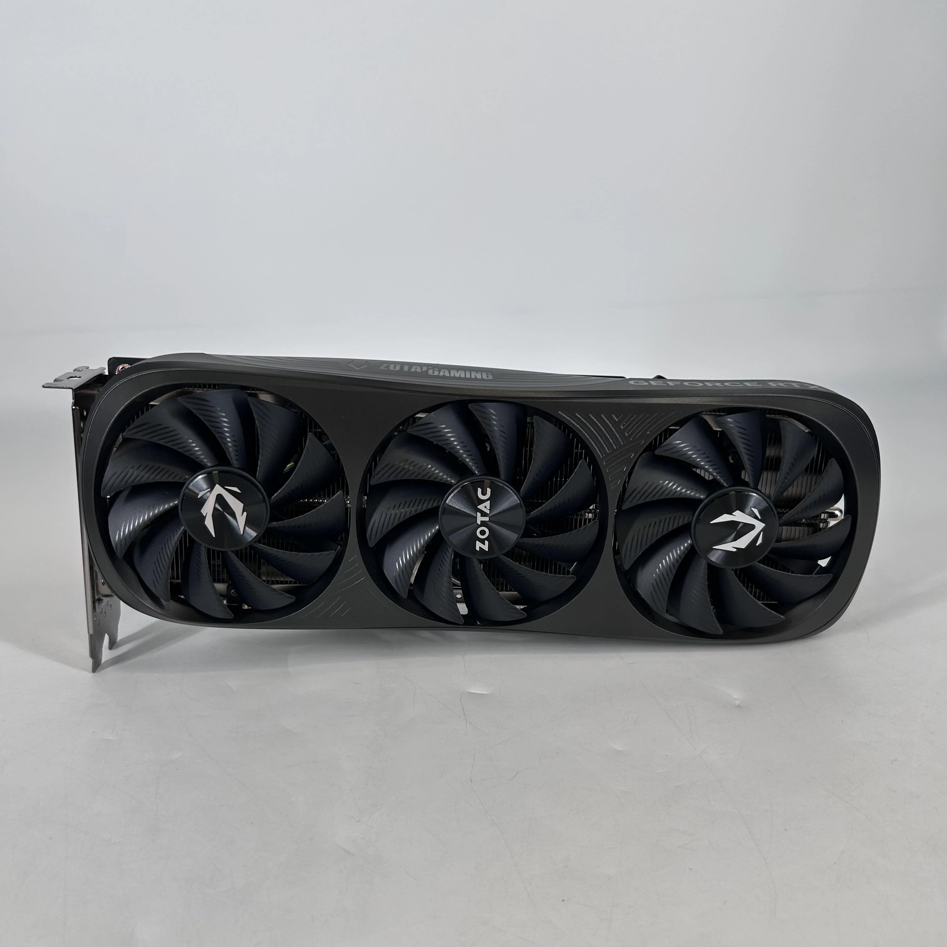 NVIDIA GeForce RTX 4080 Super 16GB RAM - Image 2