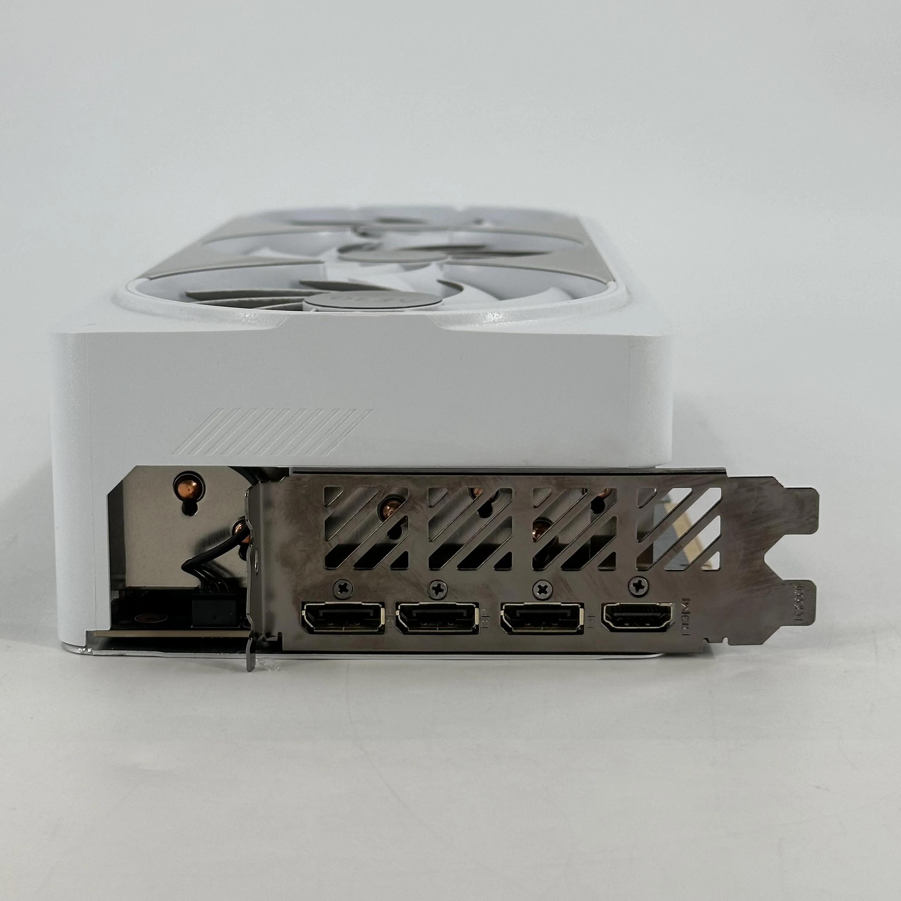 NVIDIA GeForce RTX 4090 24GB RAM - Image 4