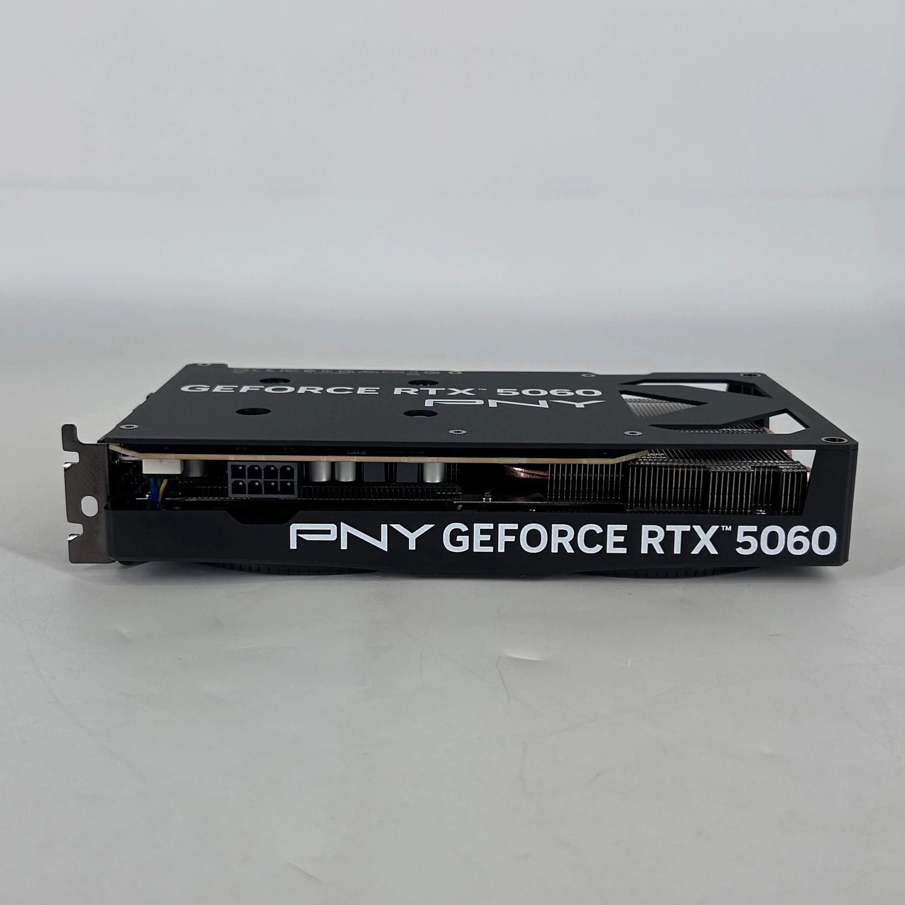 NVIDIA GeForce RTX 5060 8GB RAM - Image 4