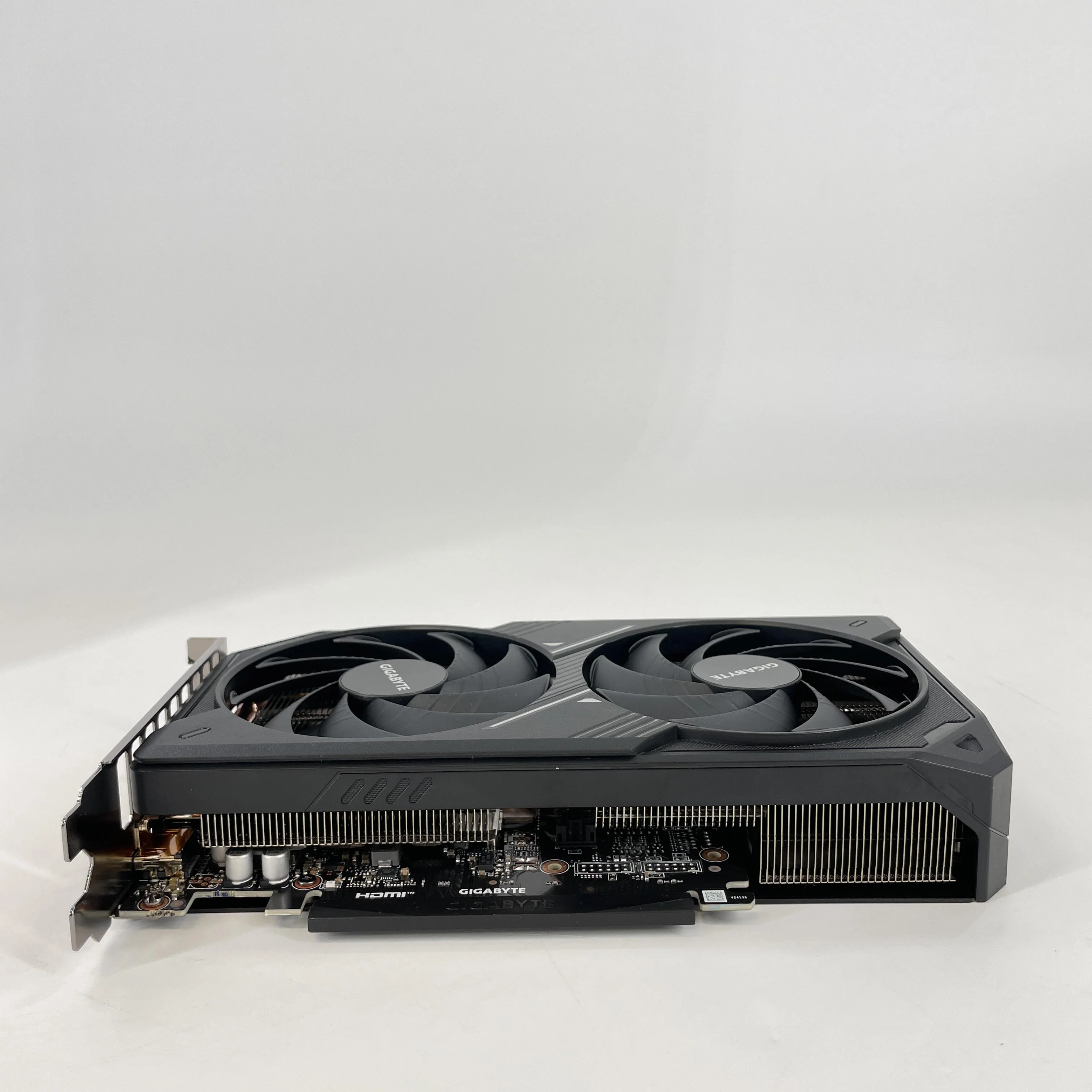 NVIDIA GeForce RTX 5060 Ti 16GB RAM - Image 4