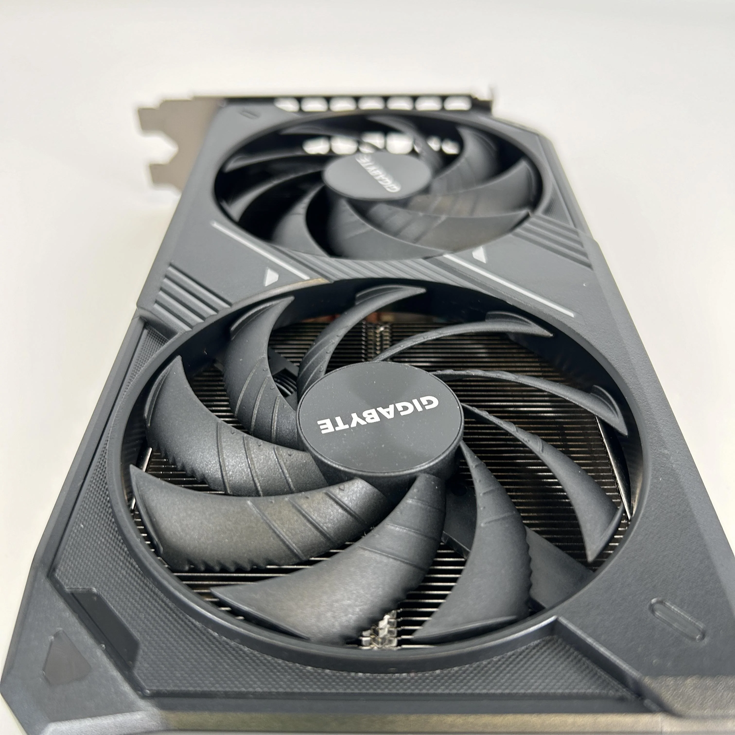 NVIDIA GeForce RTX 5060 Ti 8GB RAM - Image 3