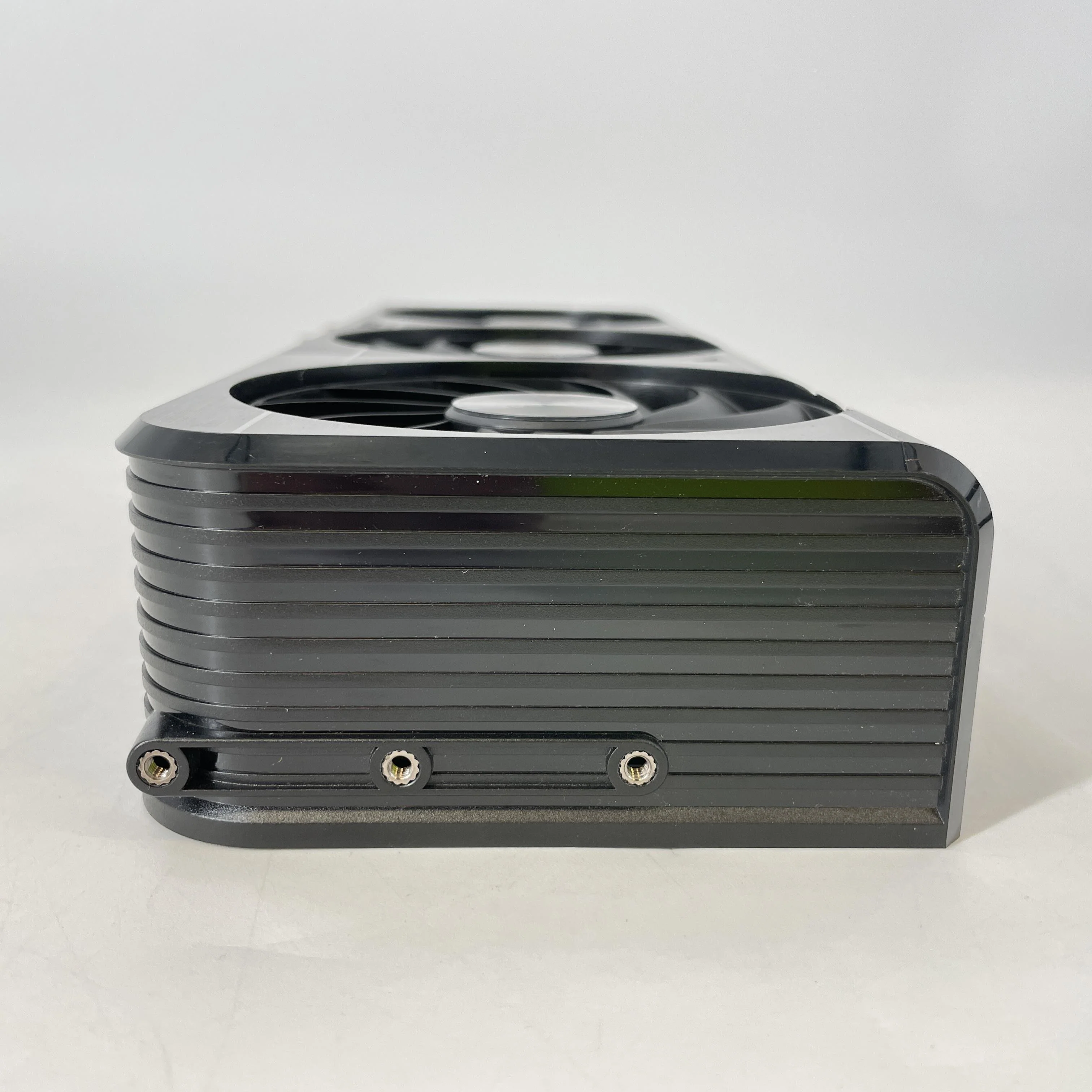 NVIDIA GeForce RTX 5060 Ti 8GB RAM - Image 5