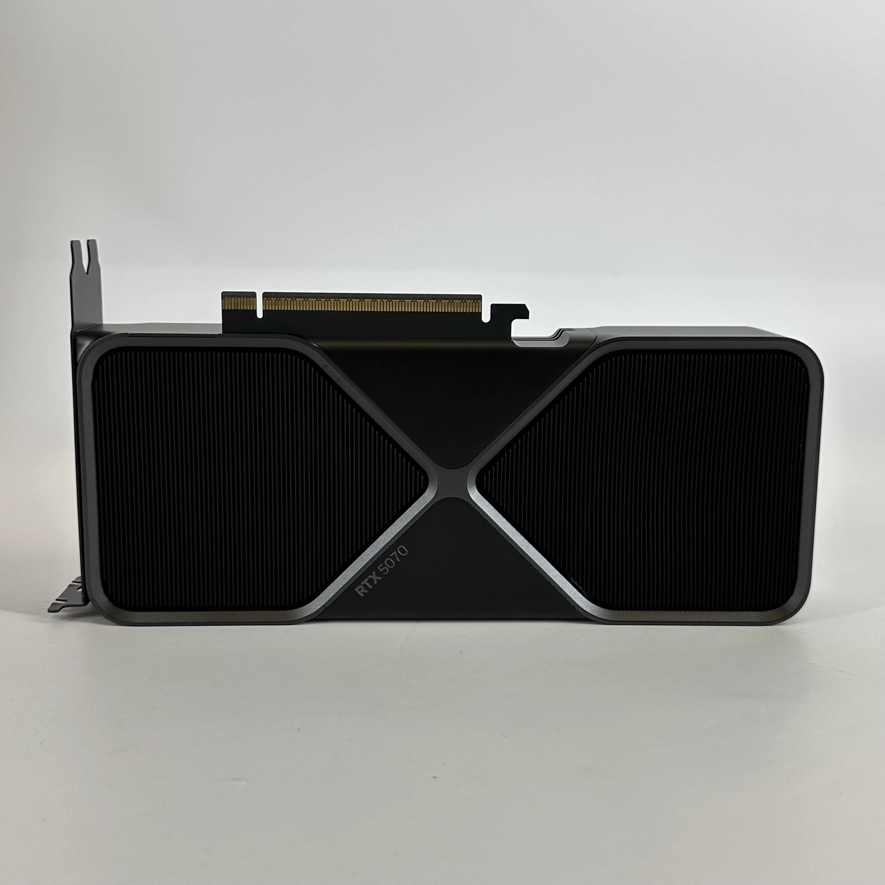 NVIDIA GeForce RTX 5070 12GB RAM - Image 5