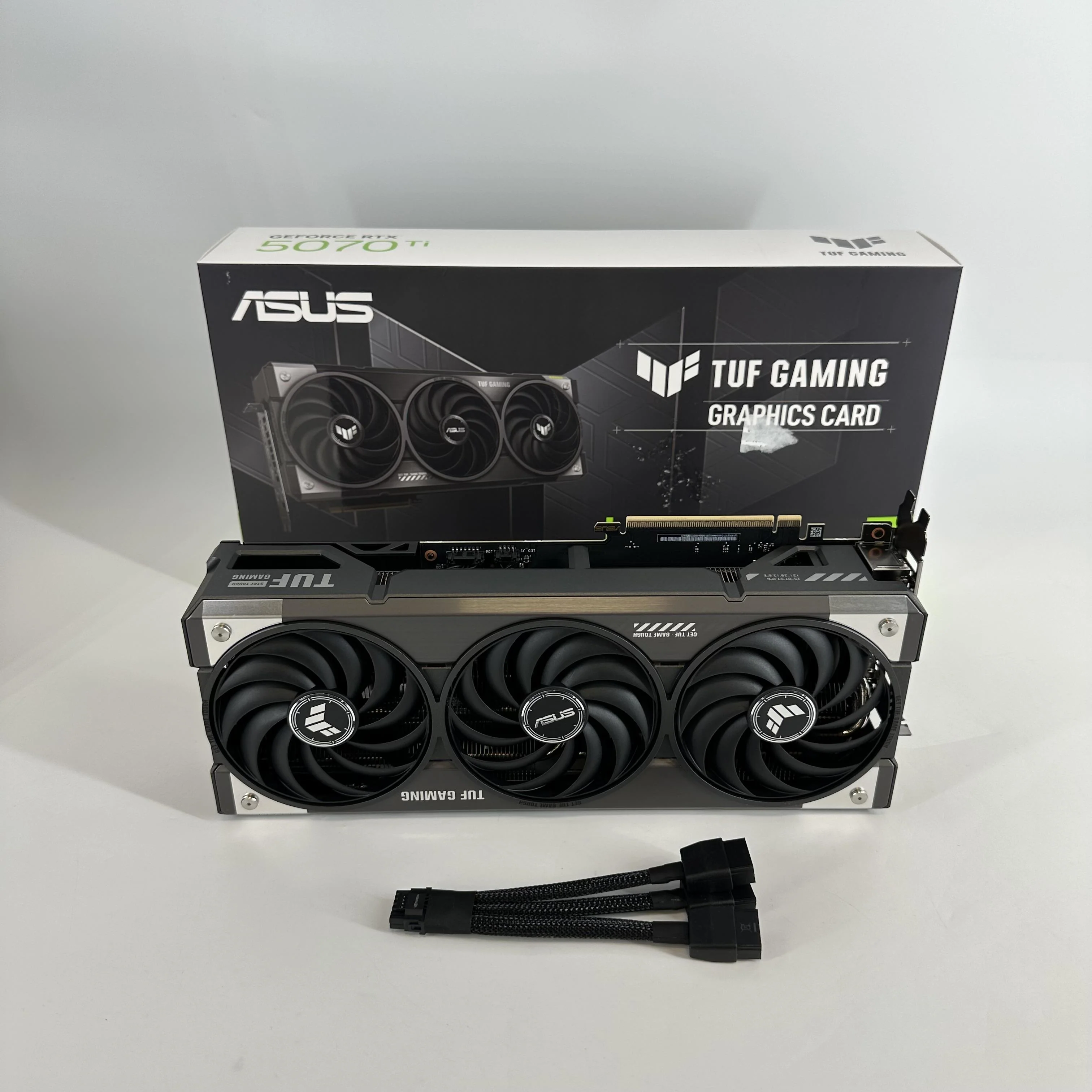 NVIDIA GeForce RTX 5070 Ti 16GB RAM