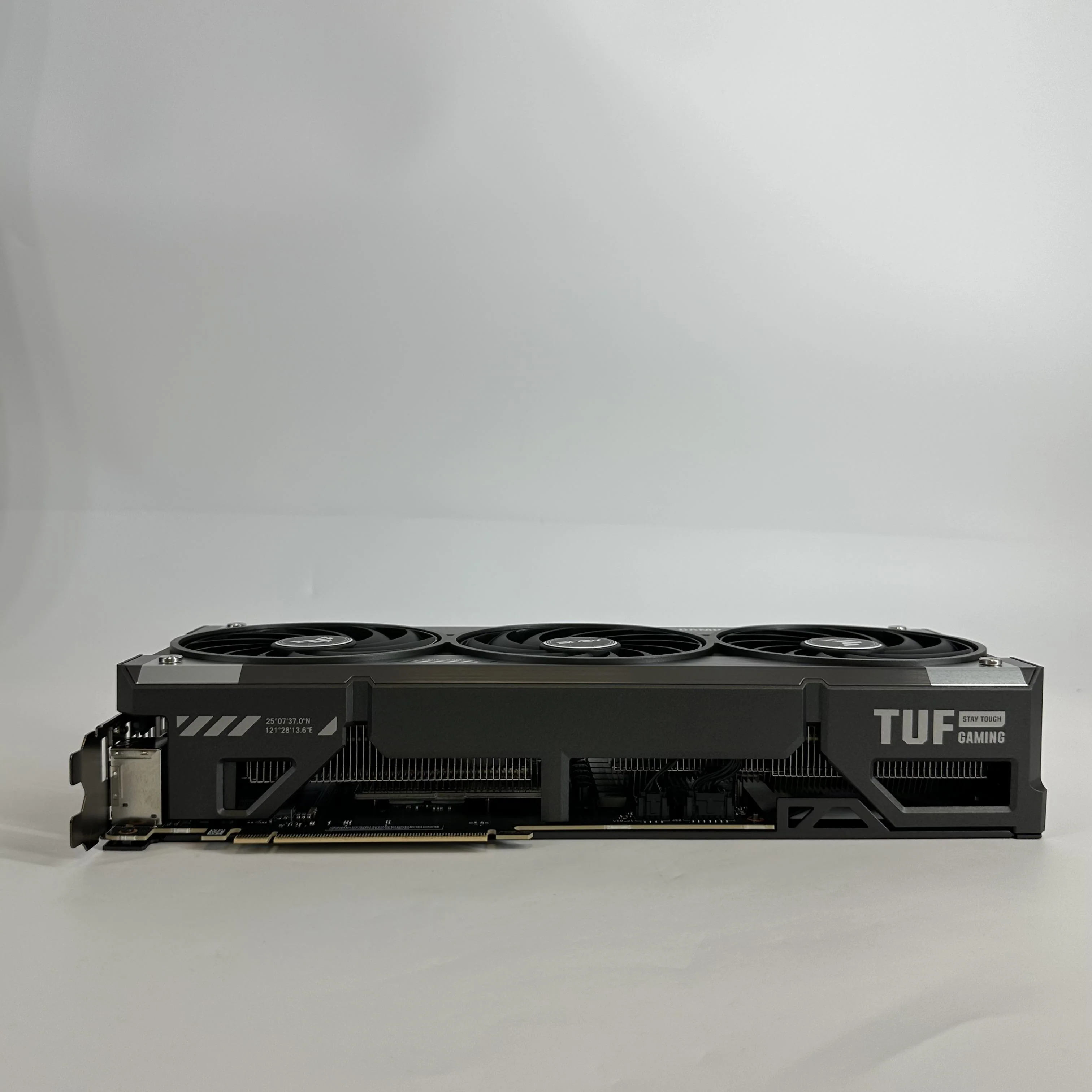 NVIDIA GeForce RTX 5070 Ti 16GB RAM - Image 8