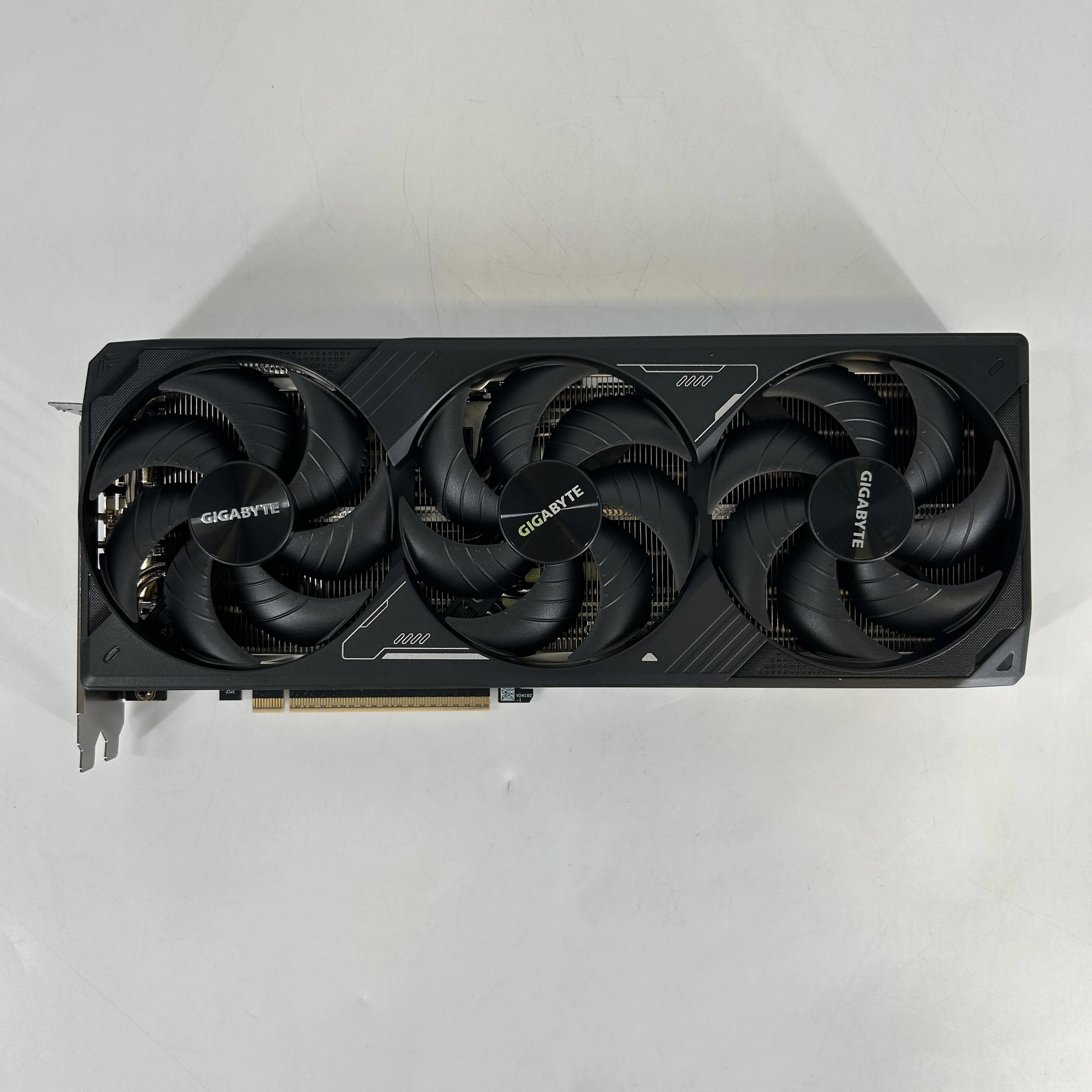 NVIDIA GeForce RTX 5070 Ti 16GB RAM - Image 2