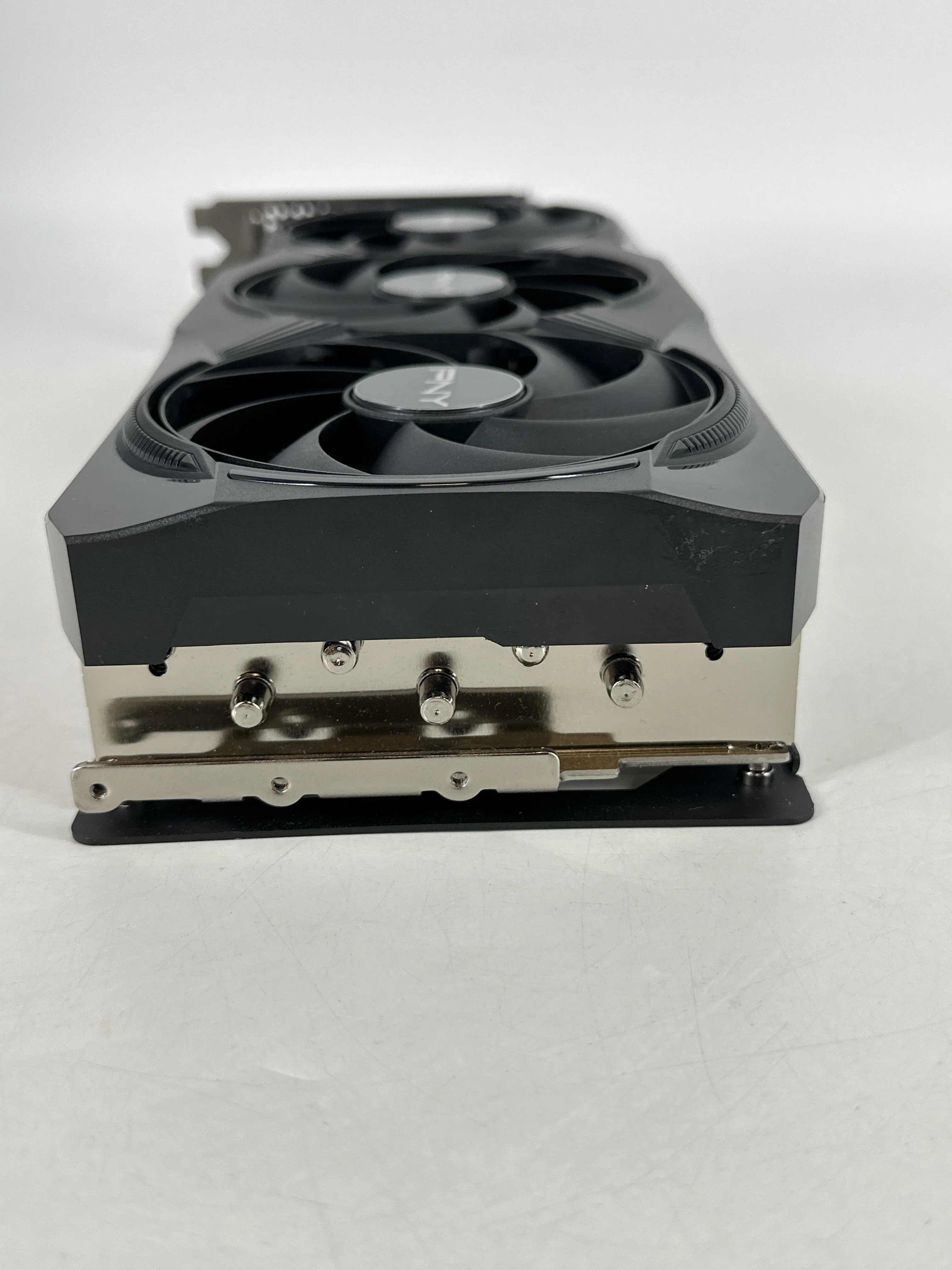 NVIDIA GeForce RTX 5080 16GB RAM - Image 4