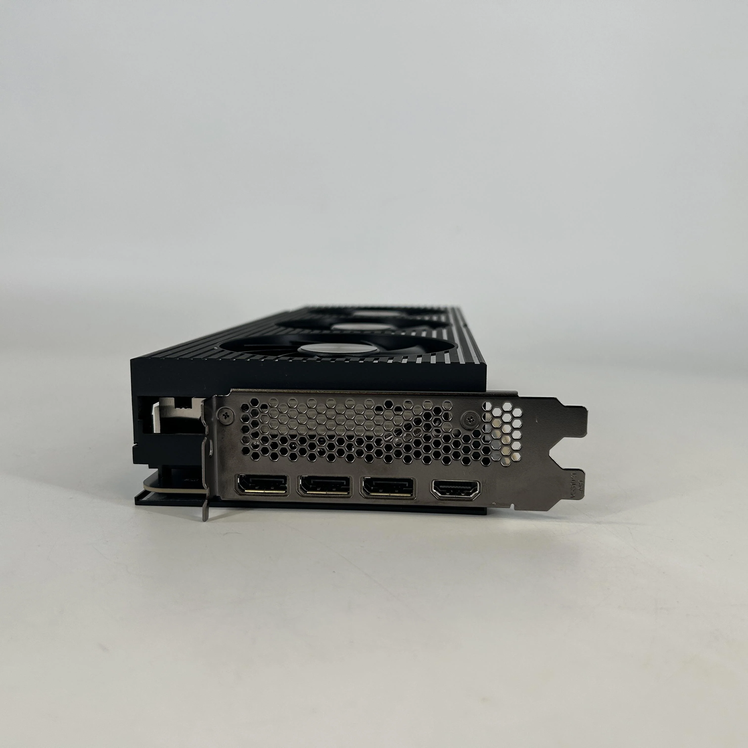 NVIDIA GeForce RTX 5080 16GB RAM - Image 4