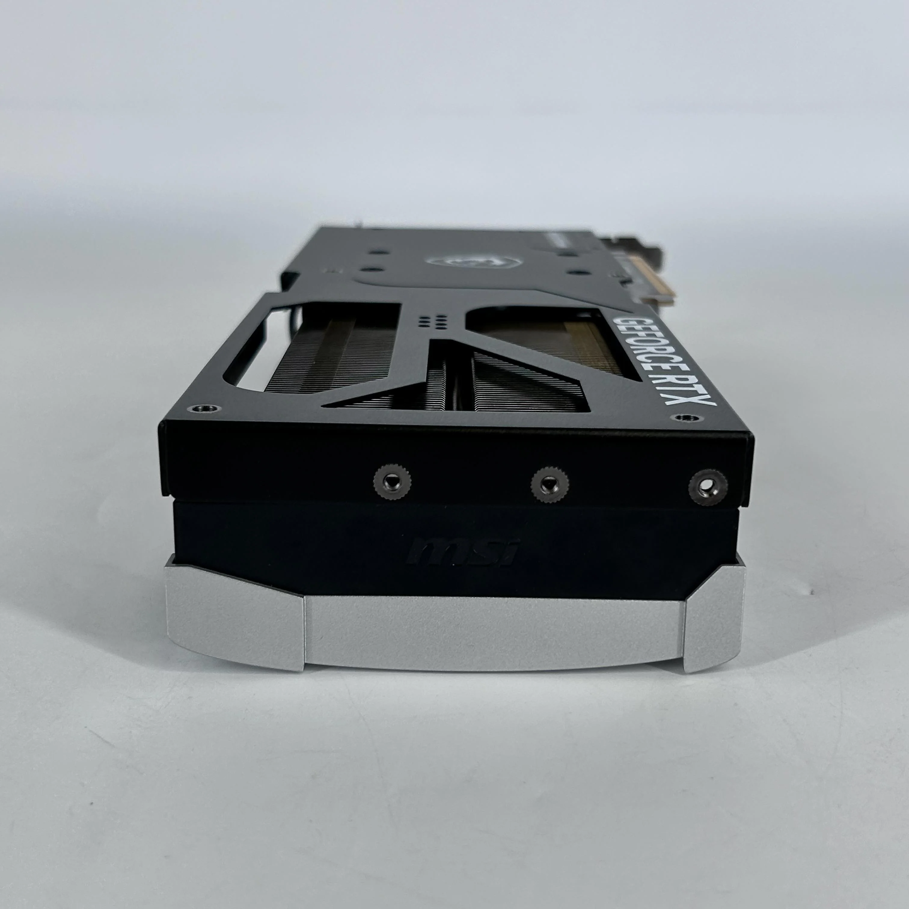 NVIDIA GeForce RTX 5080 16GB RAM - Image 7