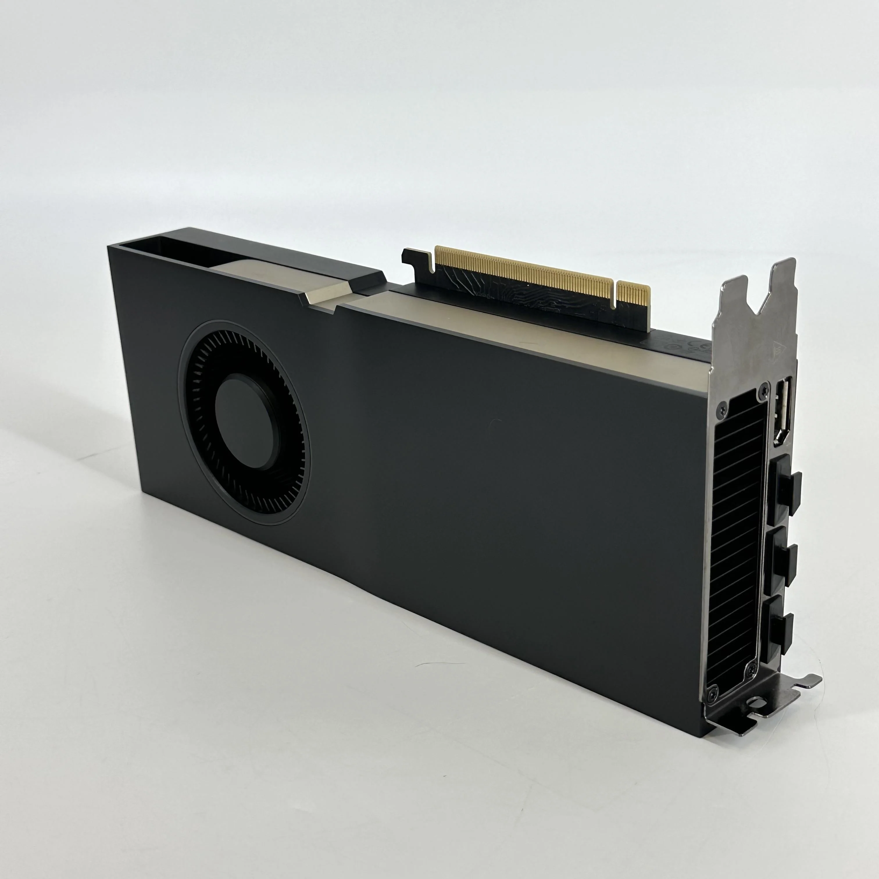 NVIDIA Quadro RTX 5000 Ada 32GB RAM - Image 2