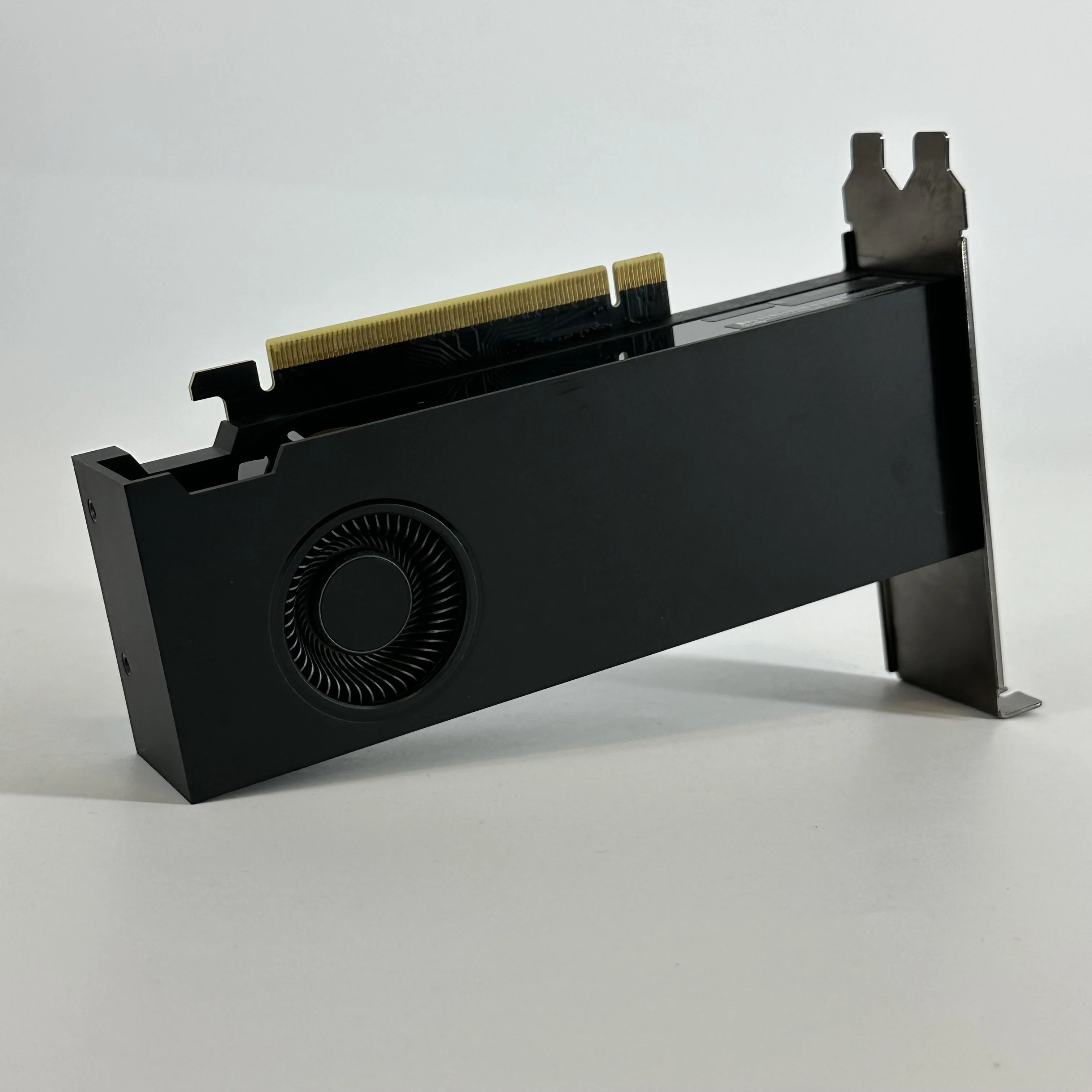 NVIDIA Quadro RTX A2000 6GB RAM - Image 2
