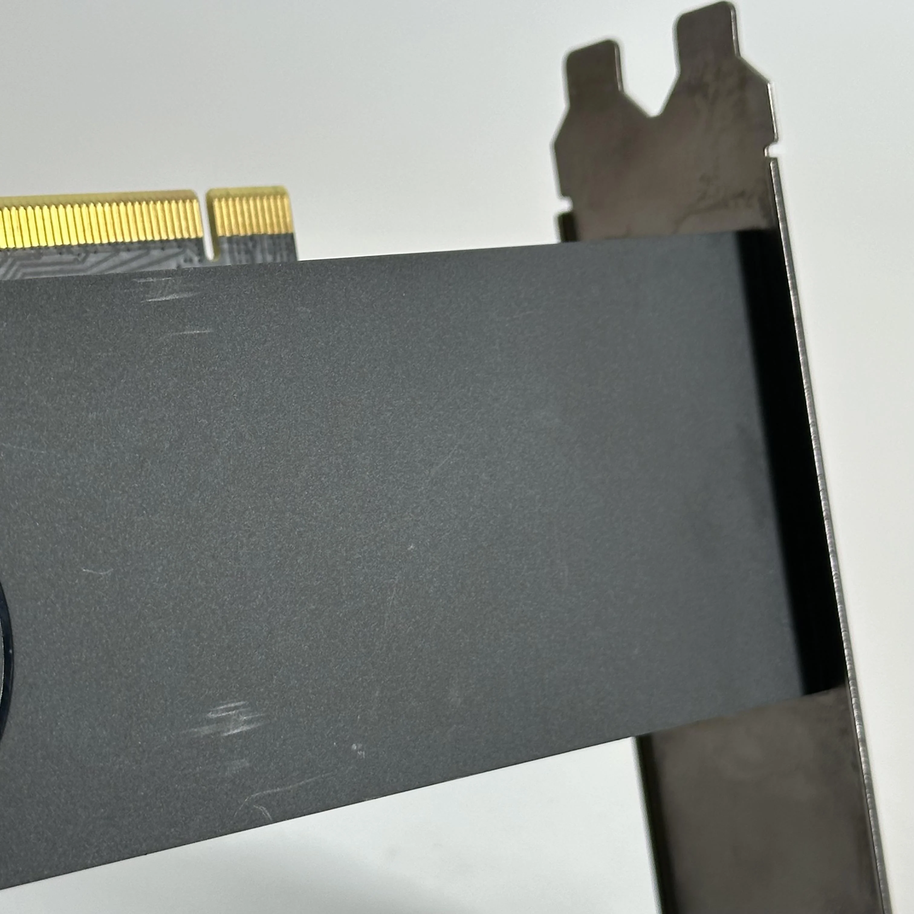 NVIDIA Quadro RTX A2000 6GB RAM - Image 3