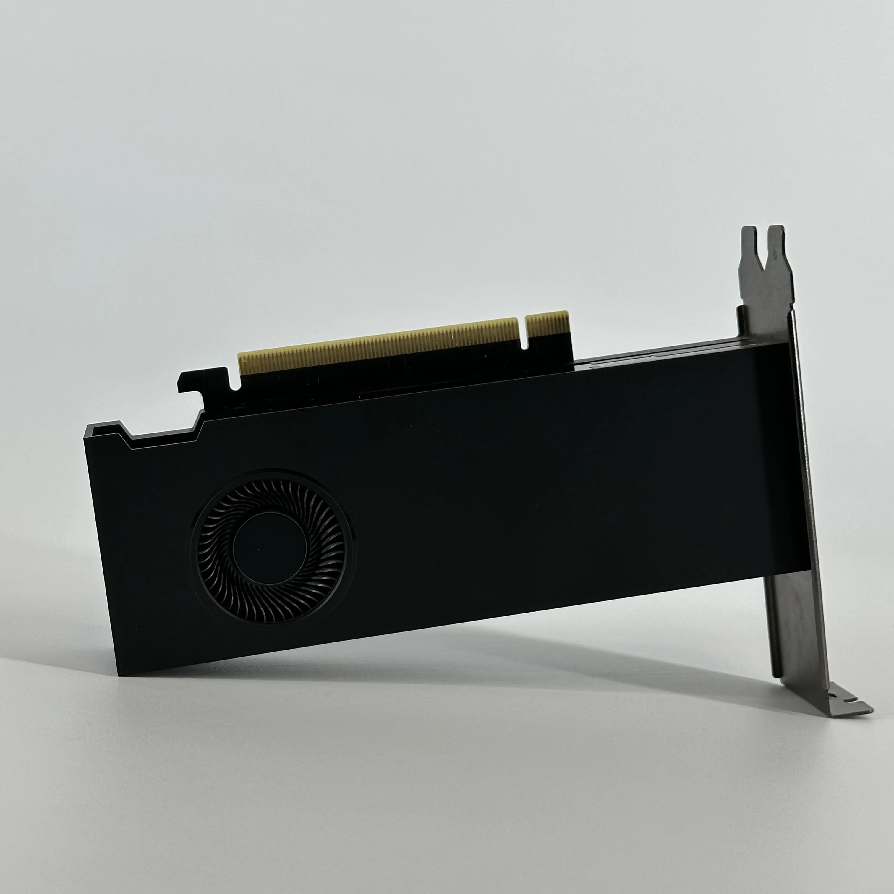 NVIDIA Quadro RTX A2000 6GB RAM - Image 2