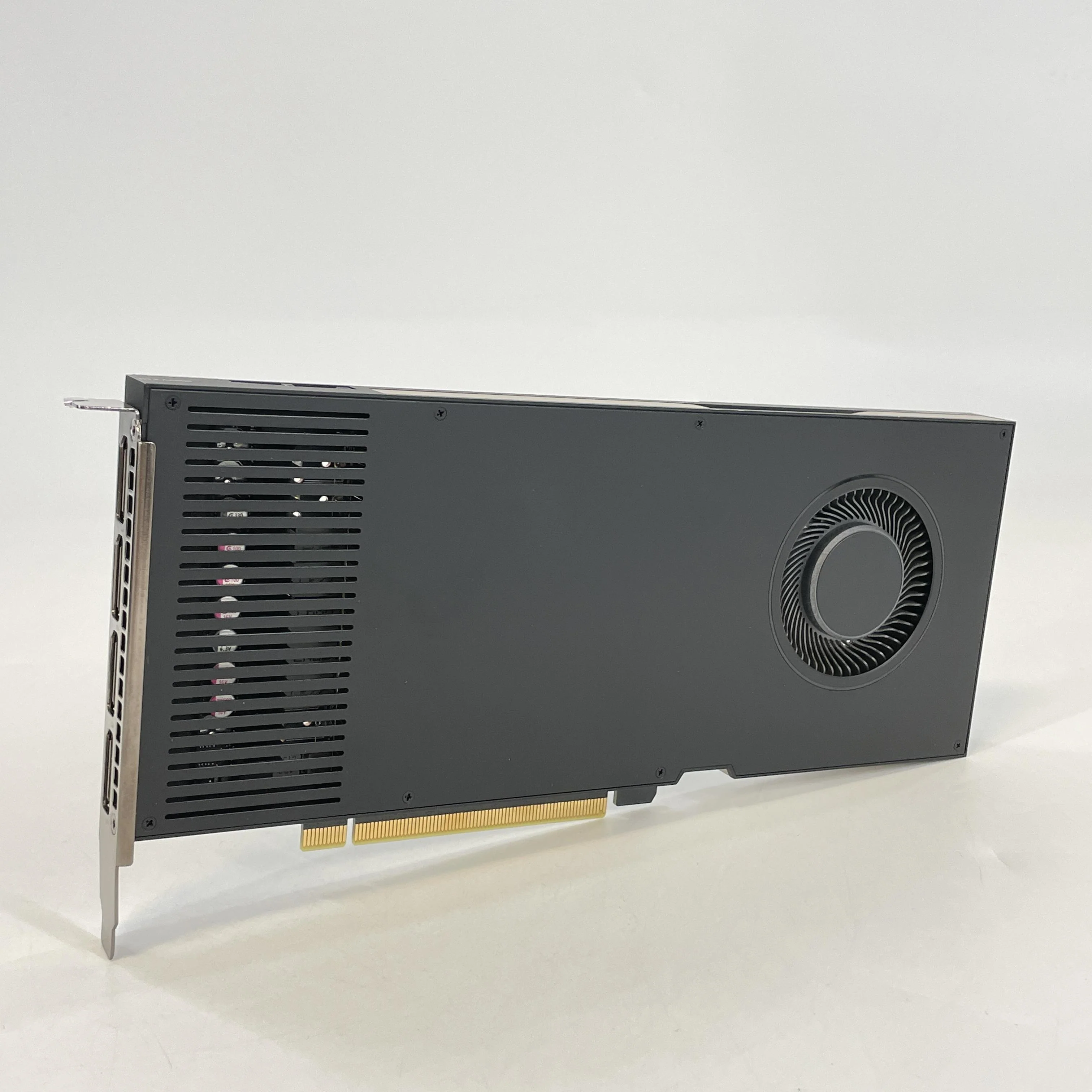 NVIDIA Quadro RTX A4000 16GB RAM