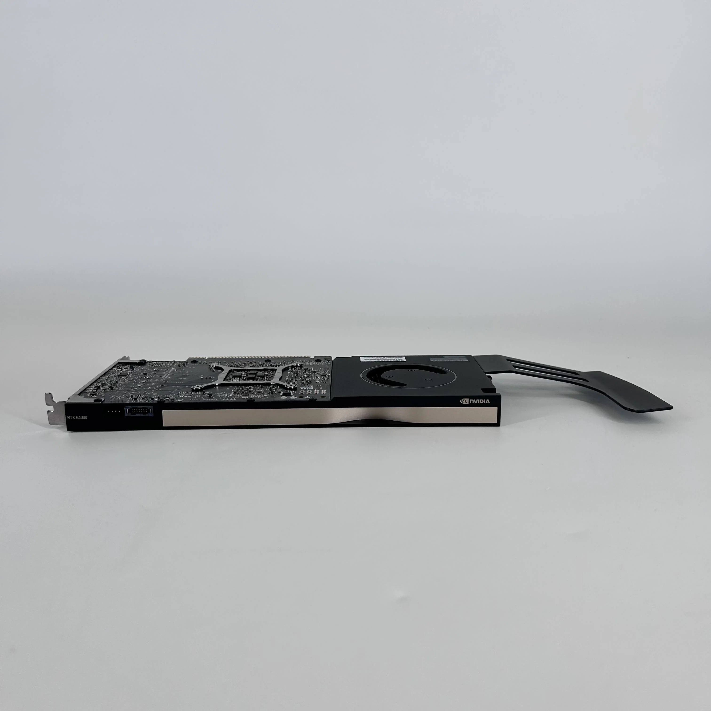 NVIDIA Quadro RTX A4000 16GB RAM - Image 3