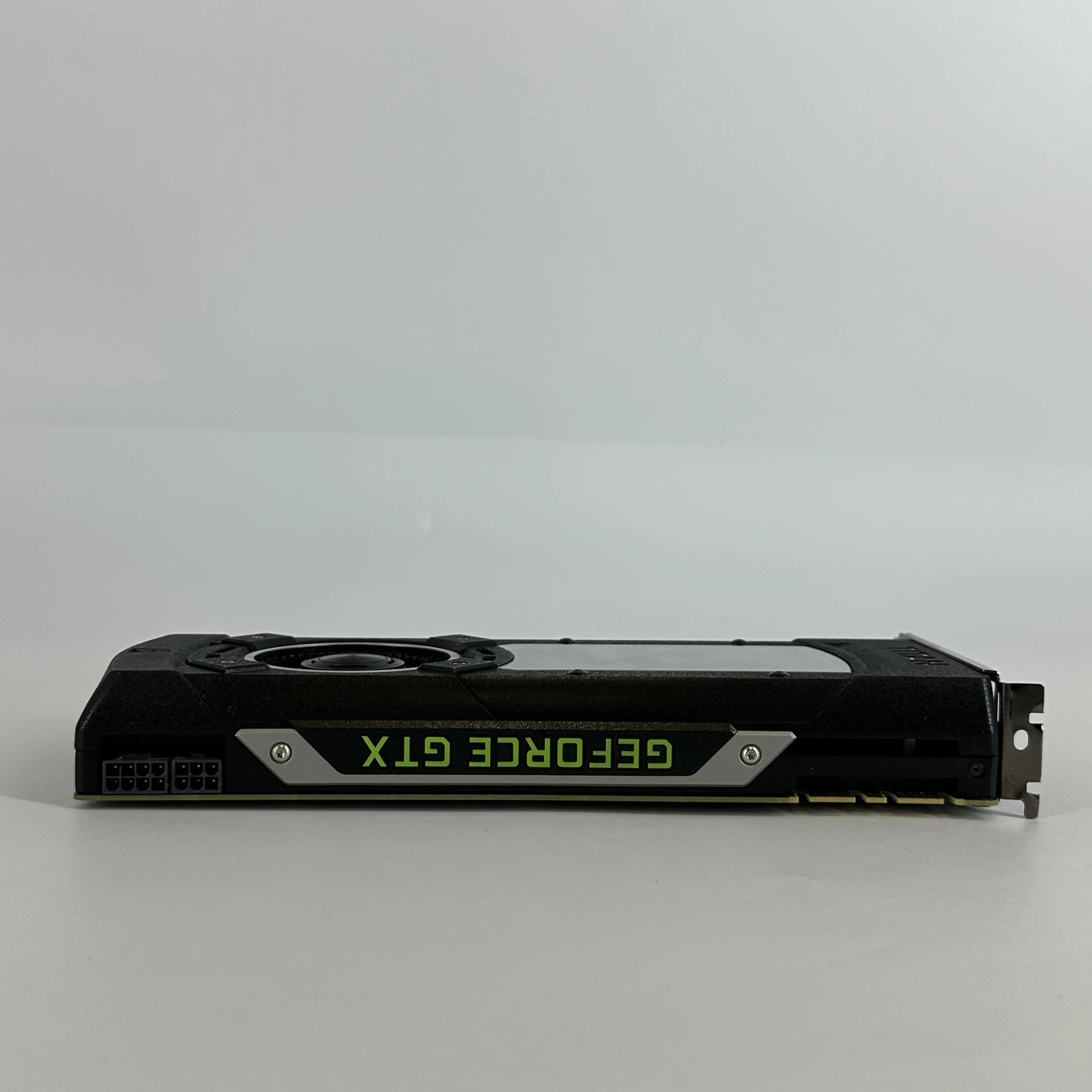 NVIDIA Titan X 12GB RAM - Image 10