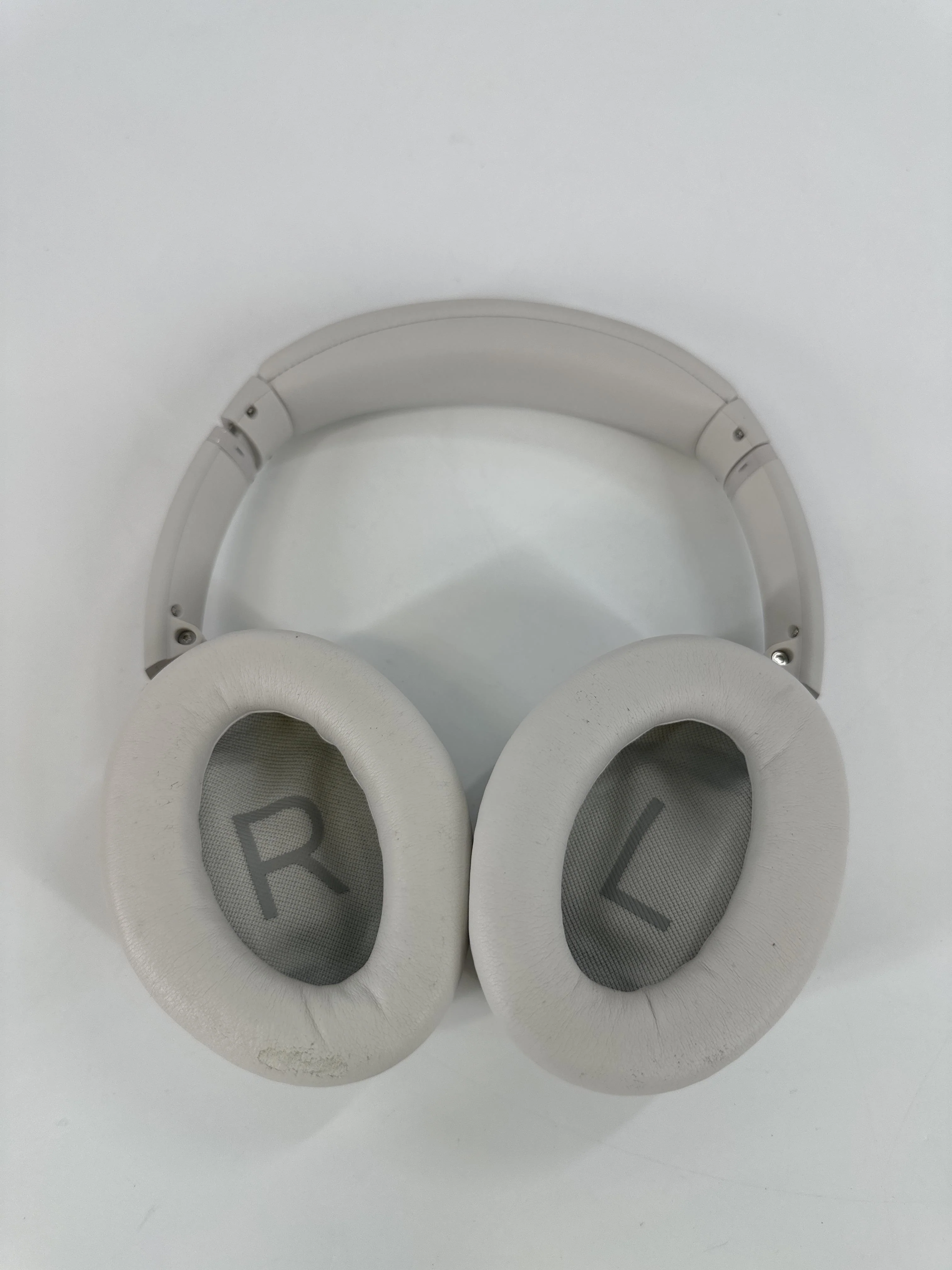 Other Accessory White - Image 2