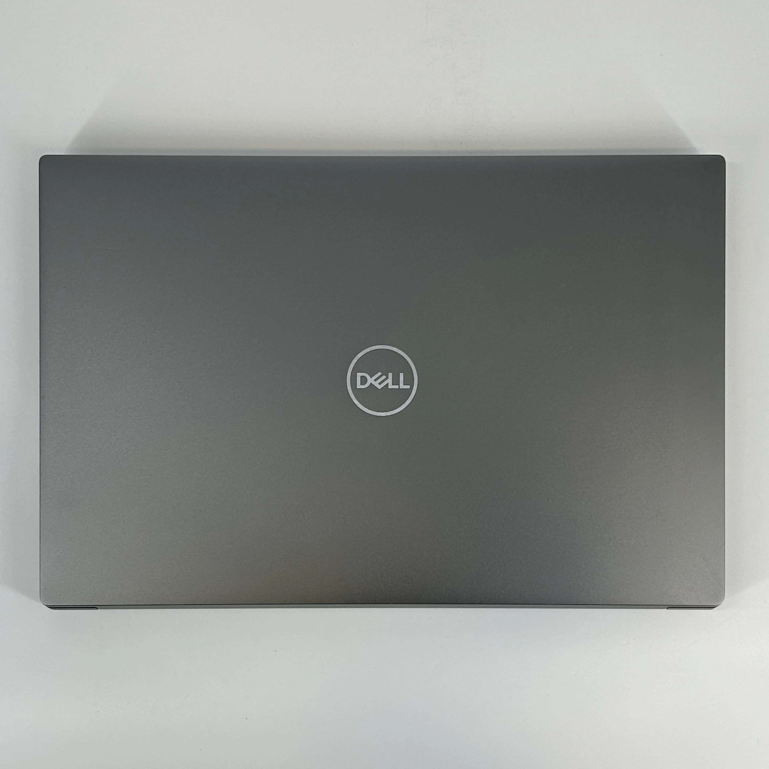 Precision 5570 15.6 Silver 2.4 GHz Intel Core i7 12th Gen. 32GB RAM 512GB Solid State Drive NVIDIA RTX A2000 8 GB - Image 10