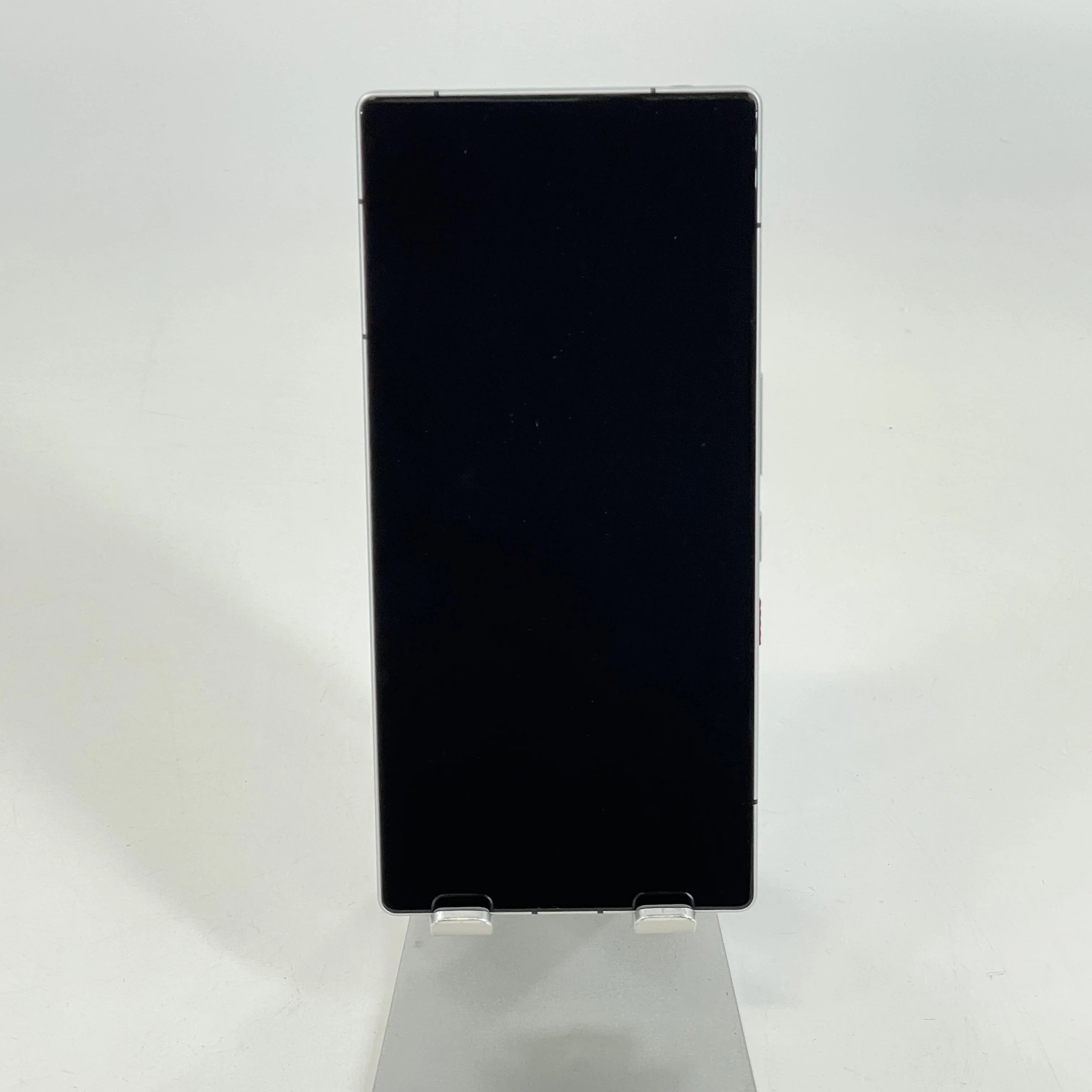 REDMAGIC 11 Pro 1TB Silver (GSM Unlocked) - Image 3