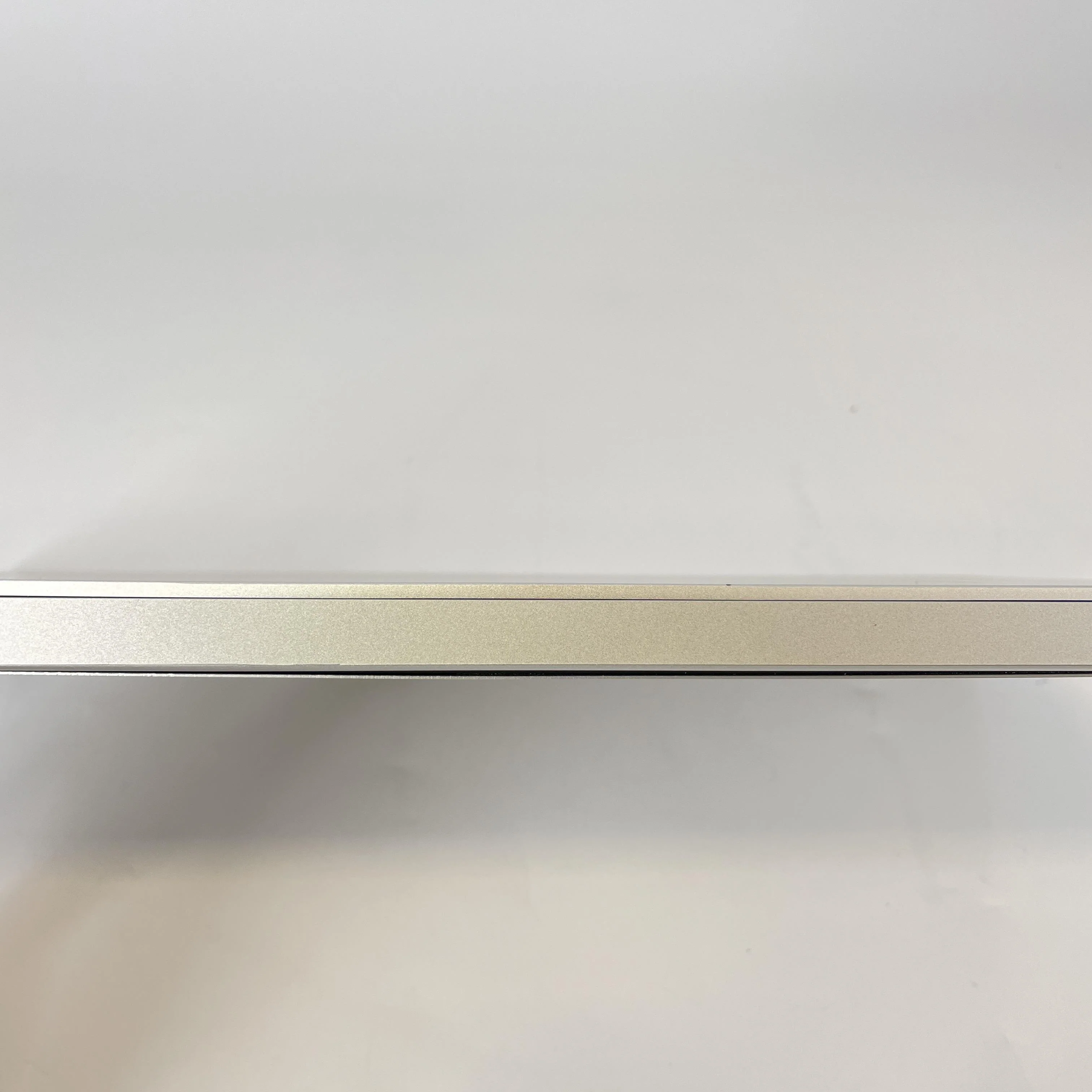 Samsung Galaxy Book Odyssey 15.6 Silver 2.8 GHz Intel Core i7 11th Gen. 16GB RAM 512GB Solid State Drive - Image 9