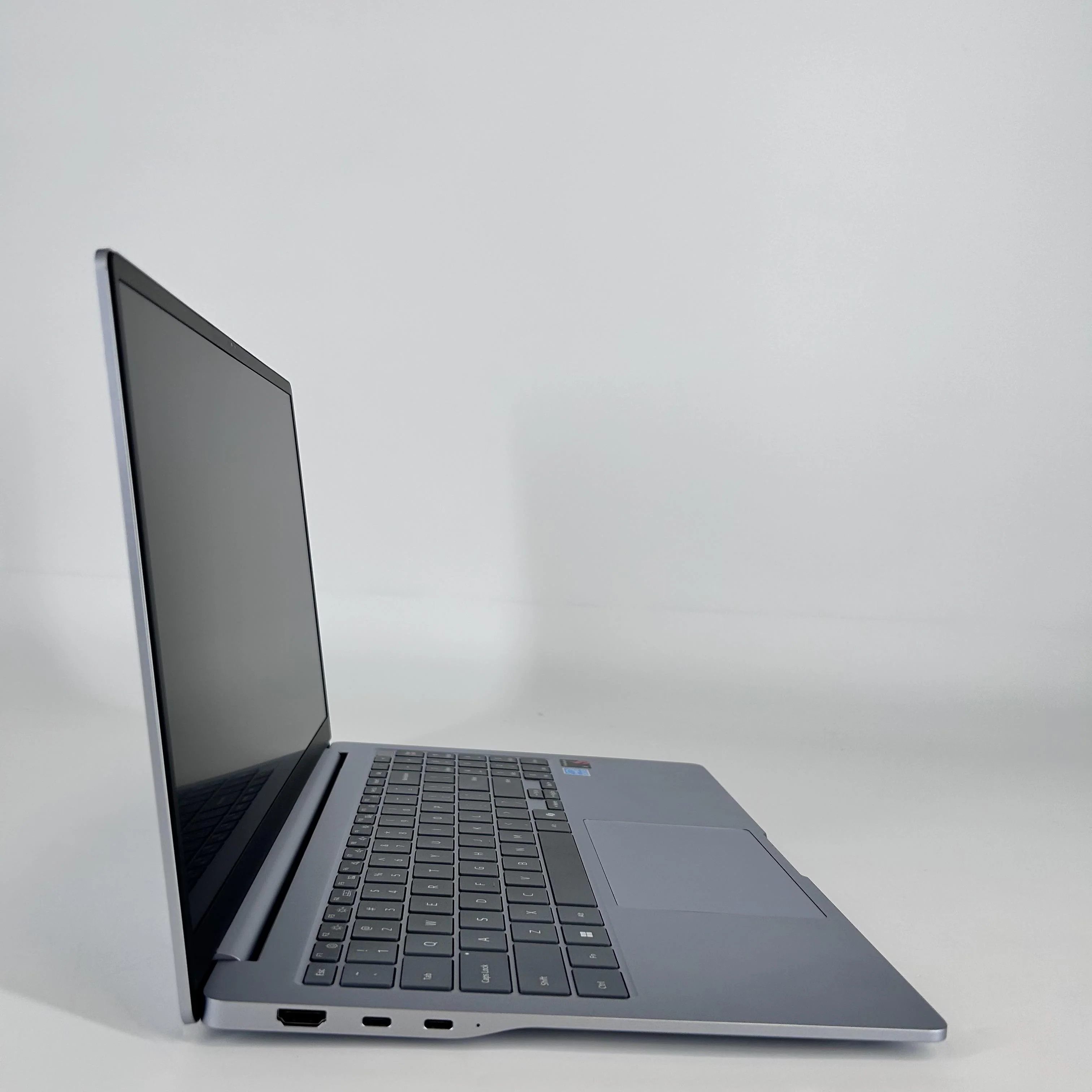 Samsung Galaxy Book4 Edge 15.6 Silver 2.5 GHz Qualcomm Snapdragon X Plus 16GB RAM 512GB Embedded UniversalFlashStorage - Image 3