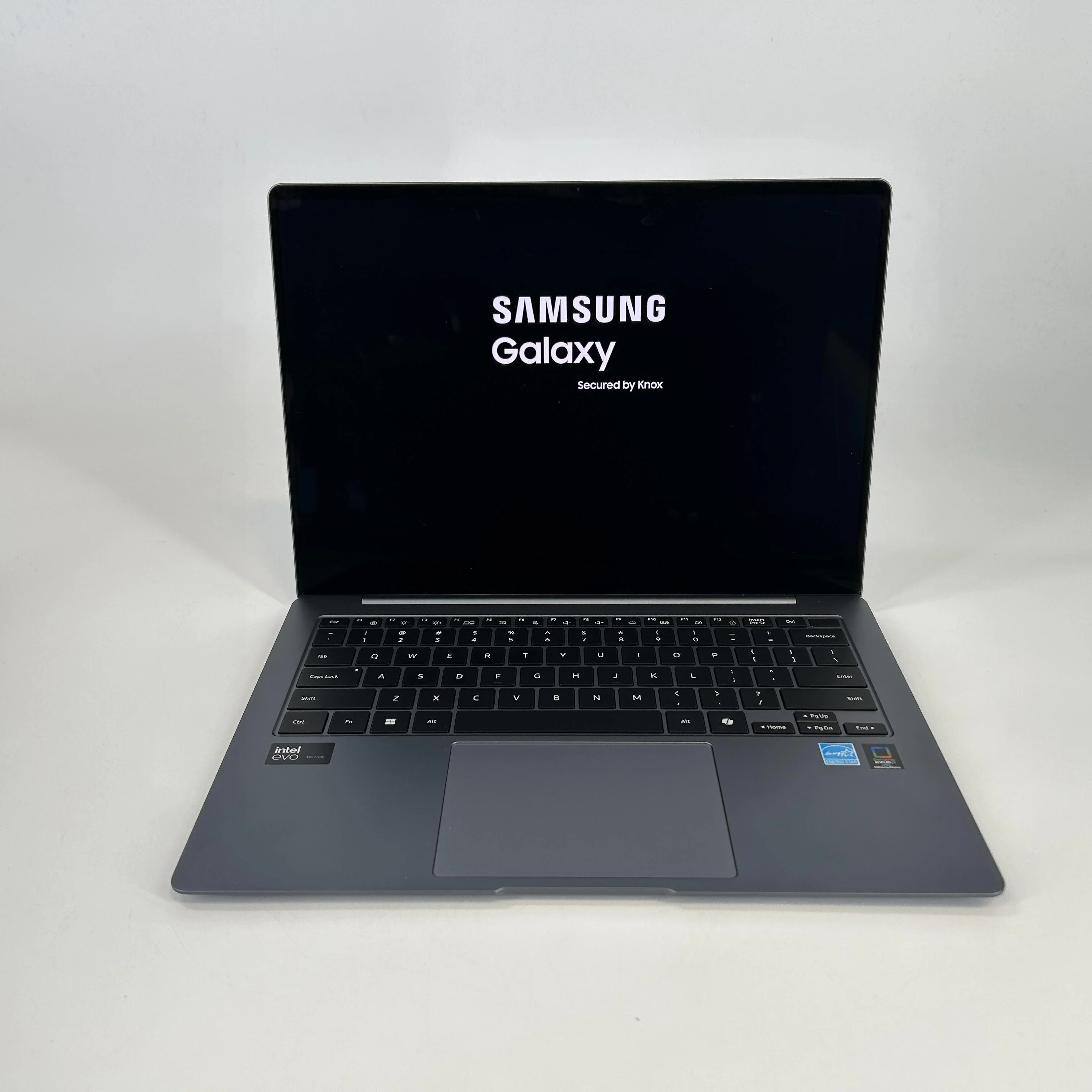 Samsung Galaxy Book4 Pro 14 Gray 3.8 GHz Intel Core Ultra 7 16GB RAM 512GB Solid State Drive