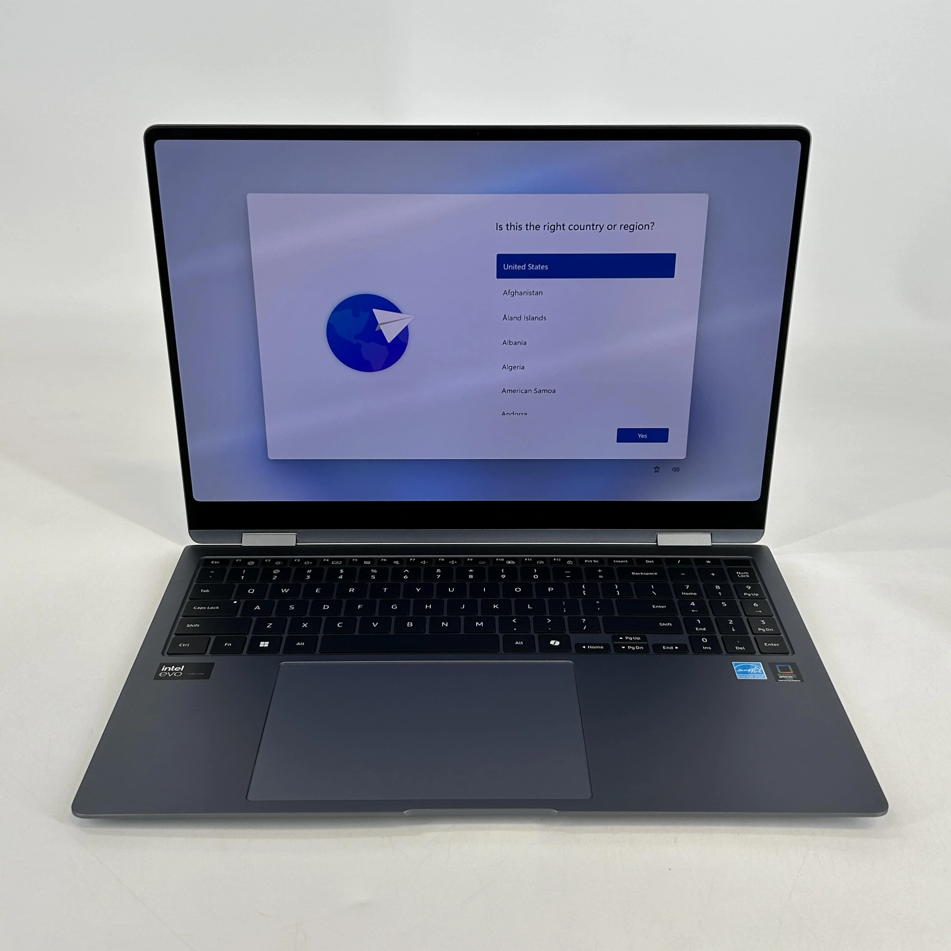 Samsung Galaxy Book4 Pro 360 16 Gray 3.8 GHz Intel Core Ultra 7 16GB RAM 1TB Solid State Drive