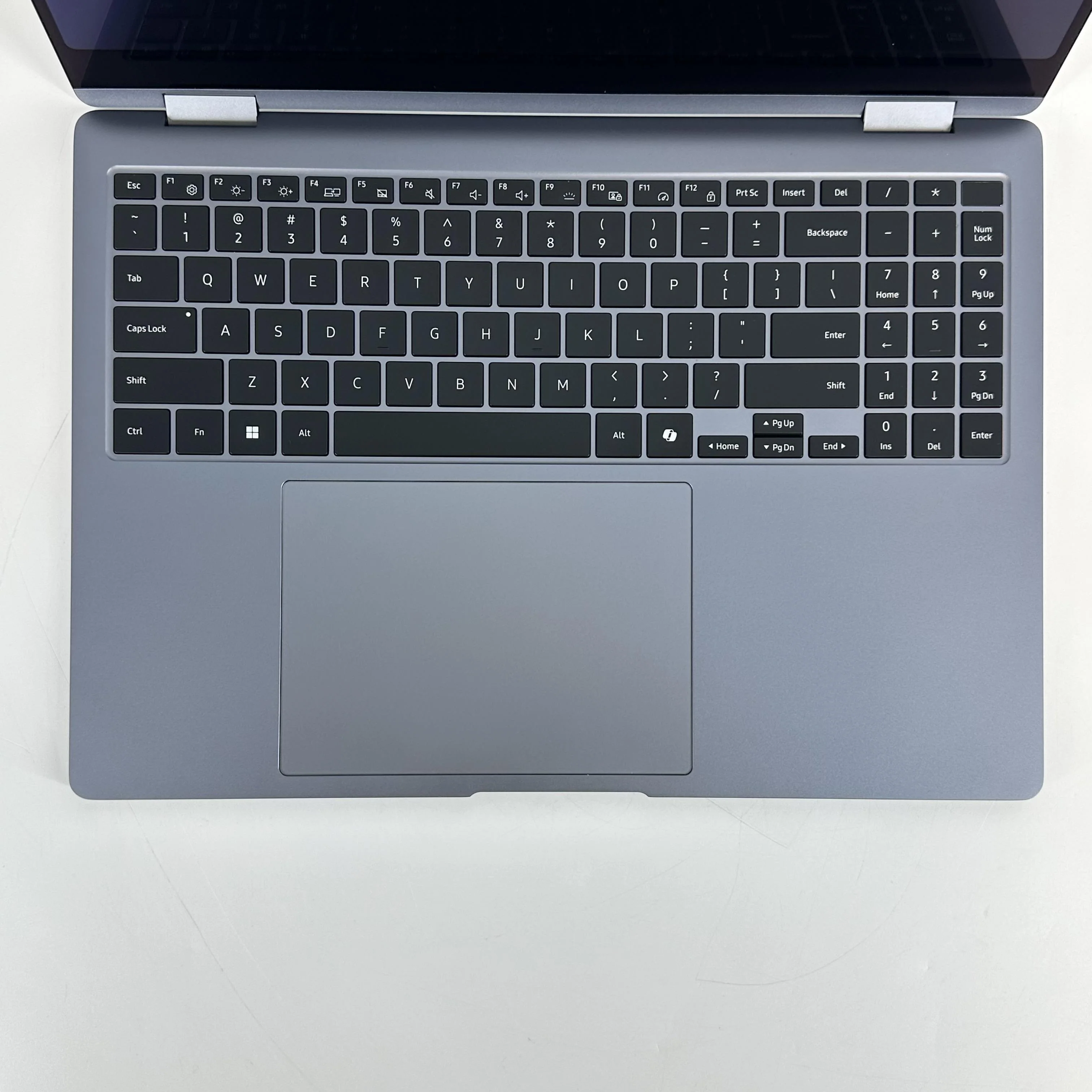 Samsung Galaxy Book4 Pro 360 16 Gray 3.8 GHz Intel Core Ultra 7 16GB RAM 1TB Solid State Drive - Image 2