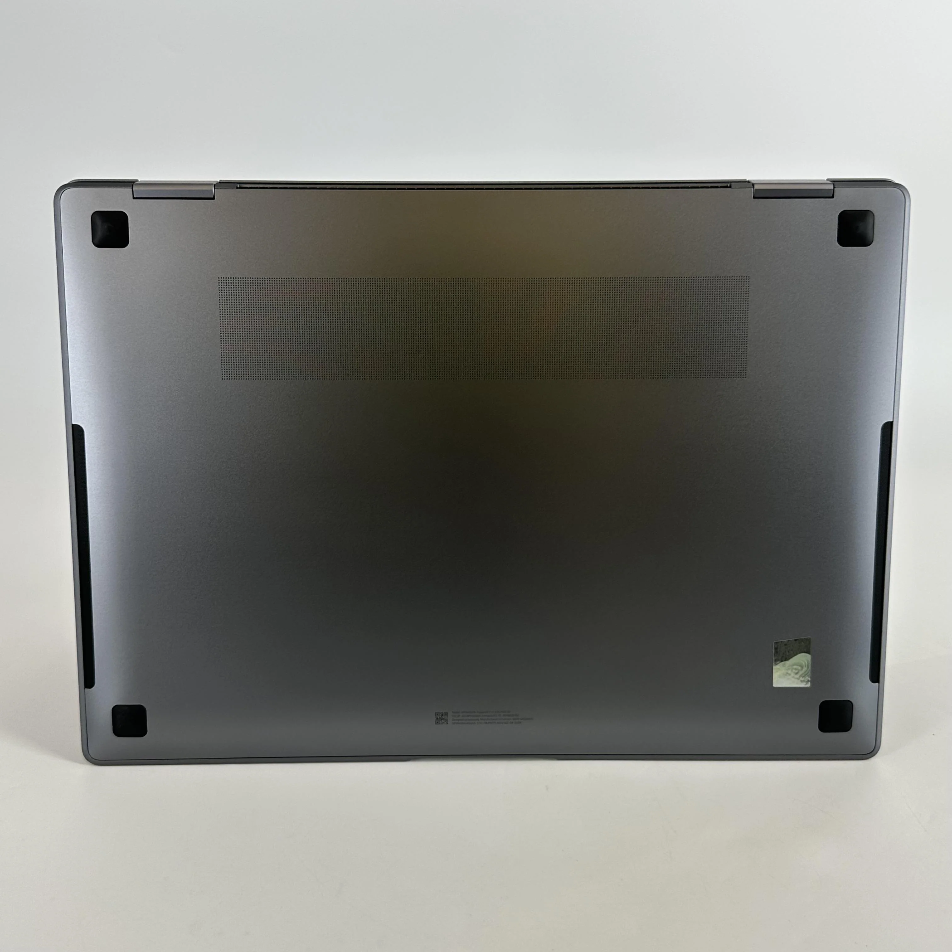 Samsung Galaxy Book5 Pro 360 16 Silver 2.2 GHz Intel Core Ultra 7 Series 2 32GB RAM 1TB Solid State Drive - Image 6