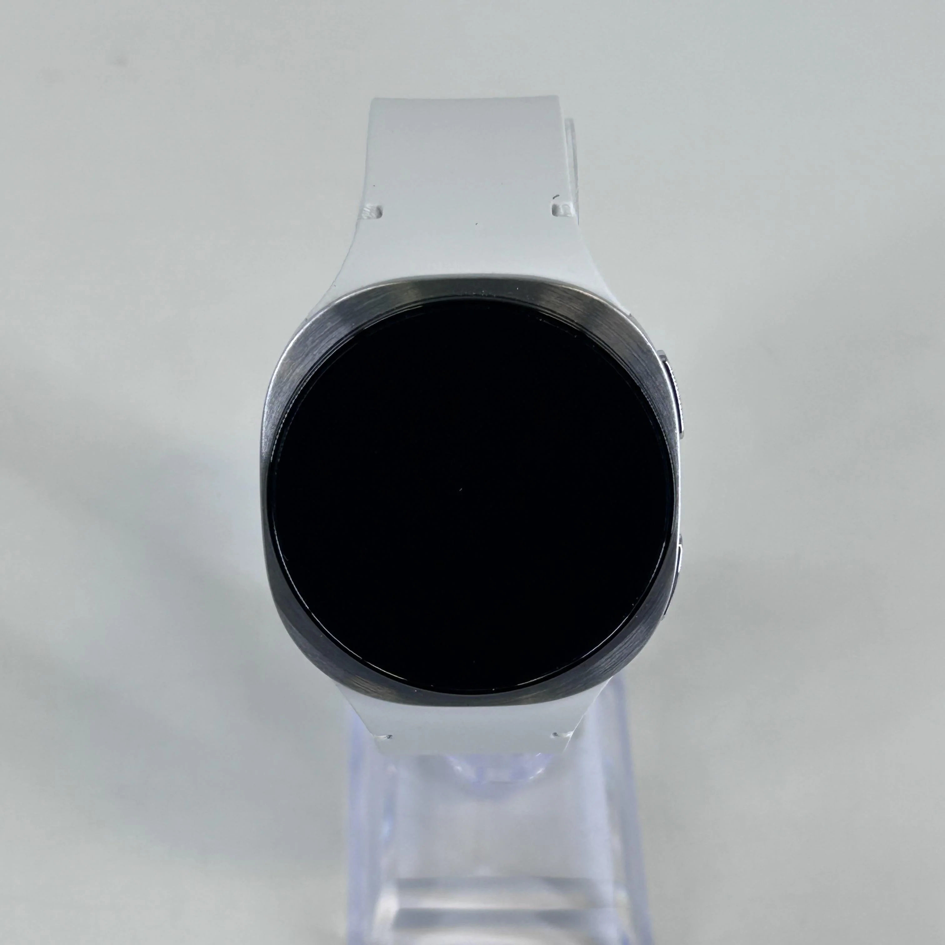 Samsung Galaxy Watch8 40mm Silver WiFi 32GB - Image 2